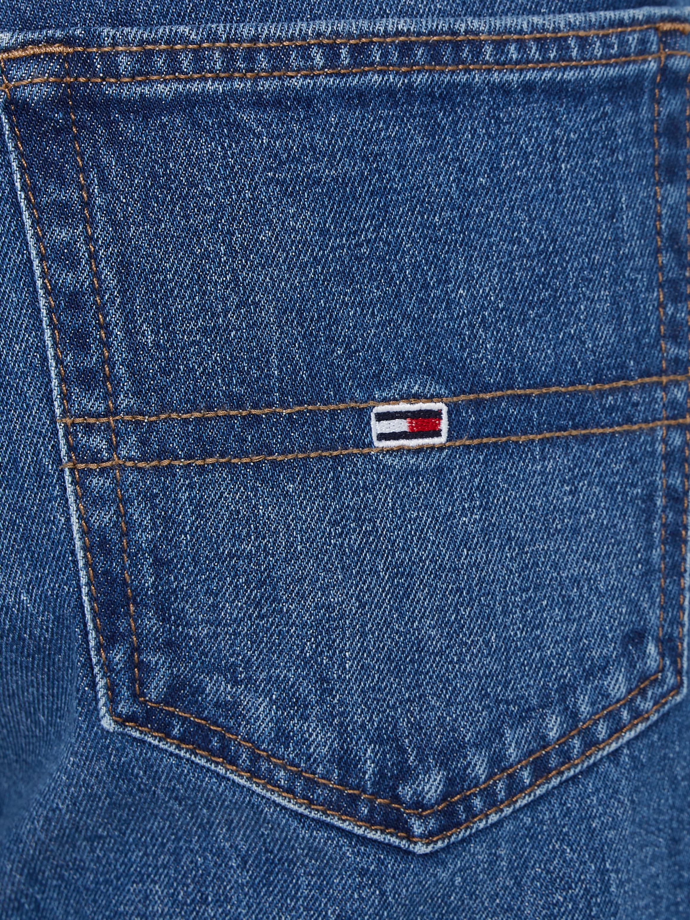 Tommy Jeans Regular-fit-Jeans »RYAN RGLR STRGHT«, mit Logoprägung