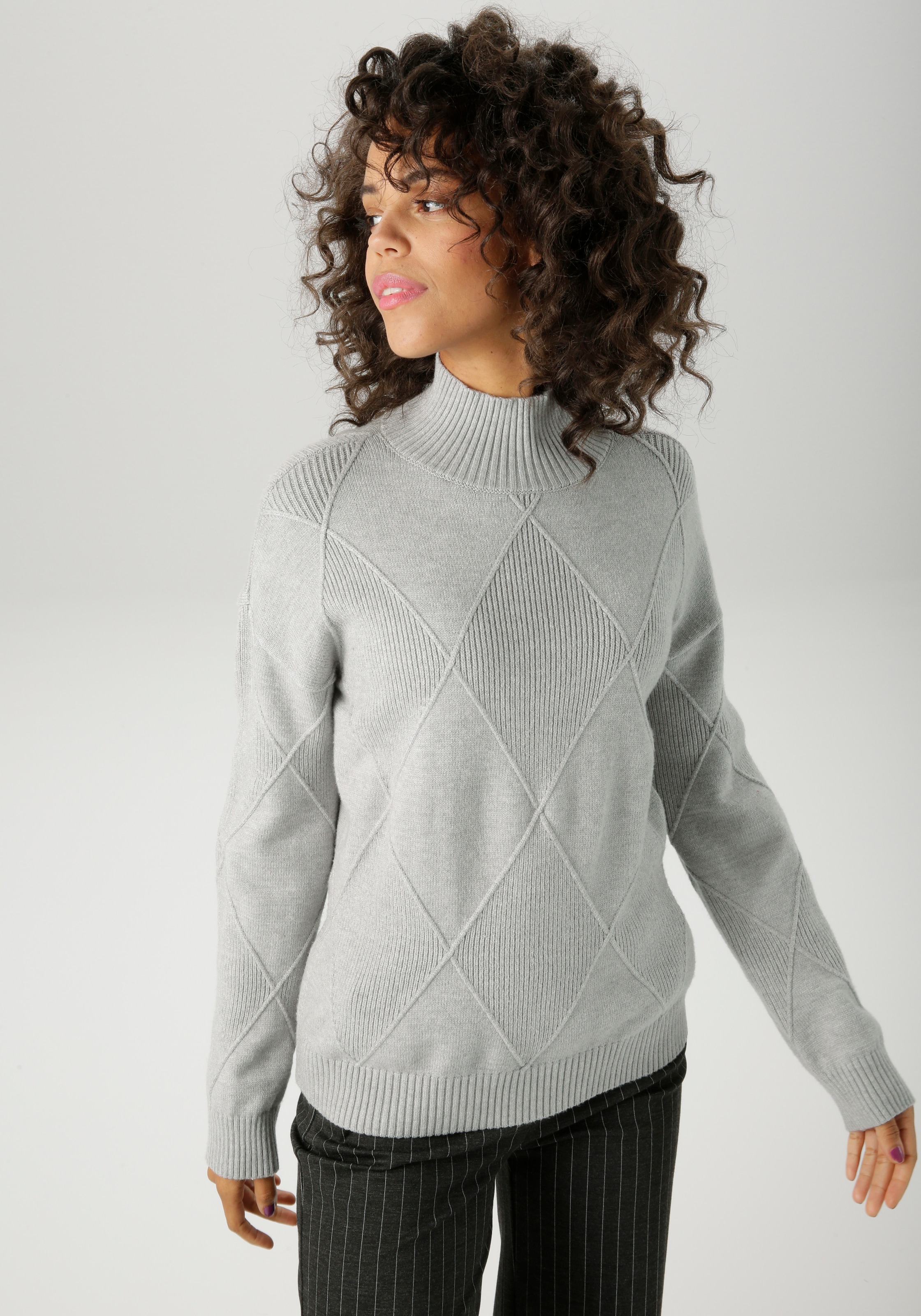 Image of Aniston CASUAL Strickpullover im trendigen Rauten-Muster
