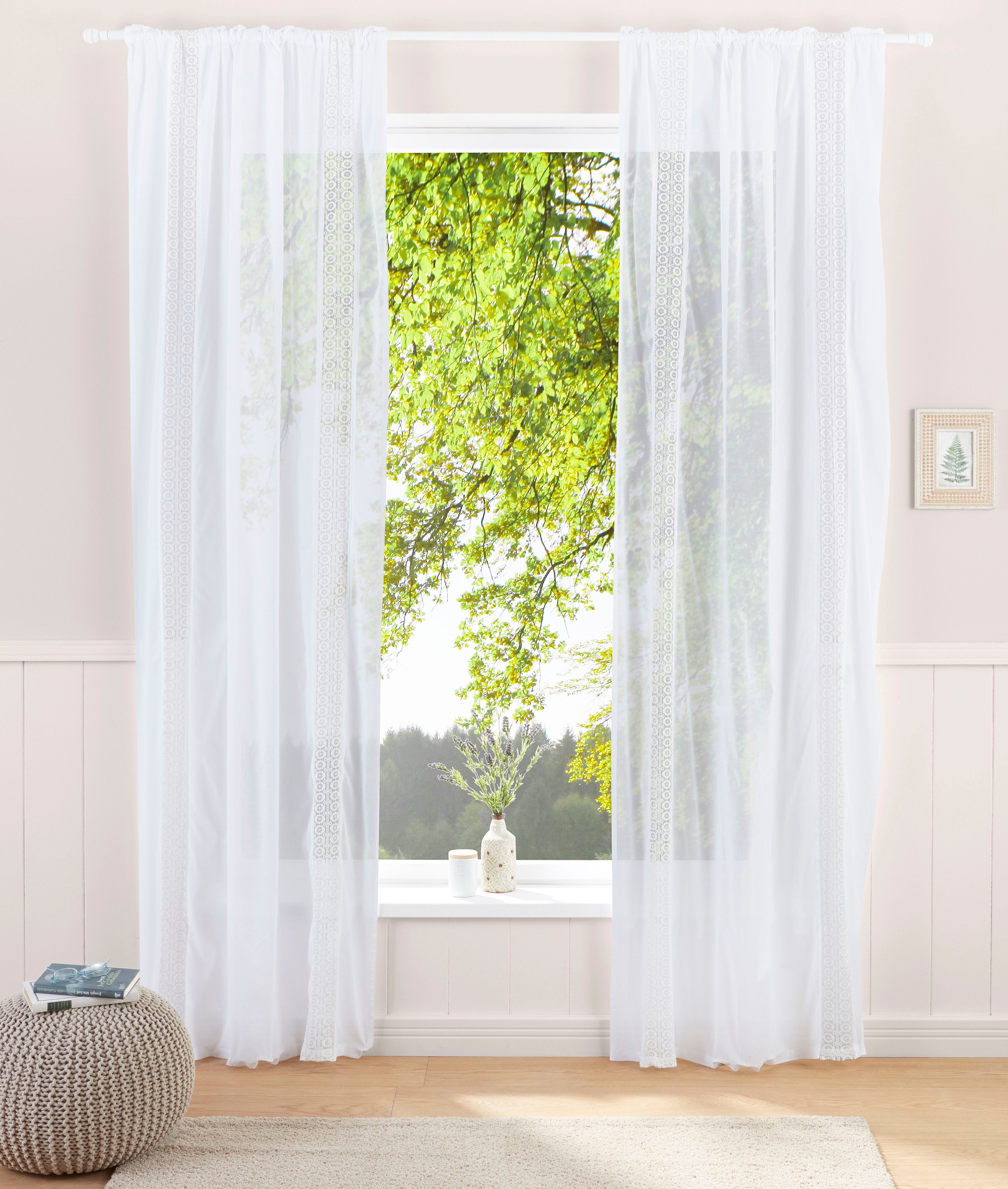 Image of Home affaire Gardine »MARY«, (1 St.), halbtransparent, Bio Baumwolle, mit Spitzeneinsatz bei Ackermann Versand Schweiz