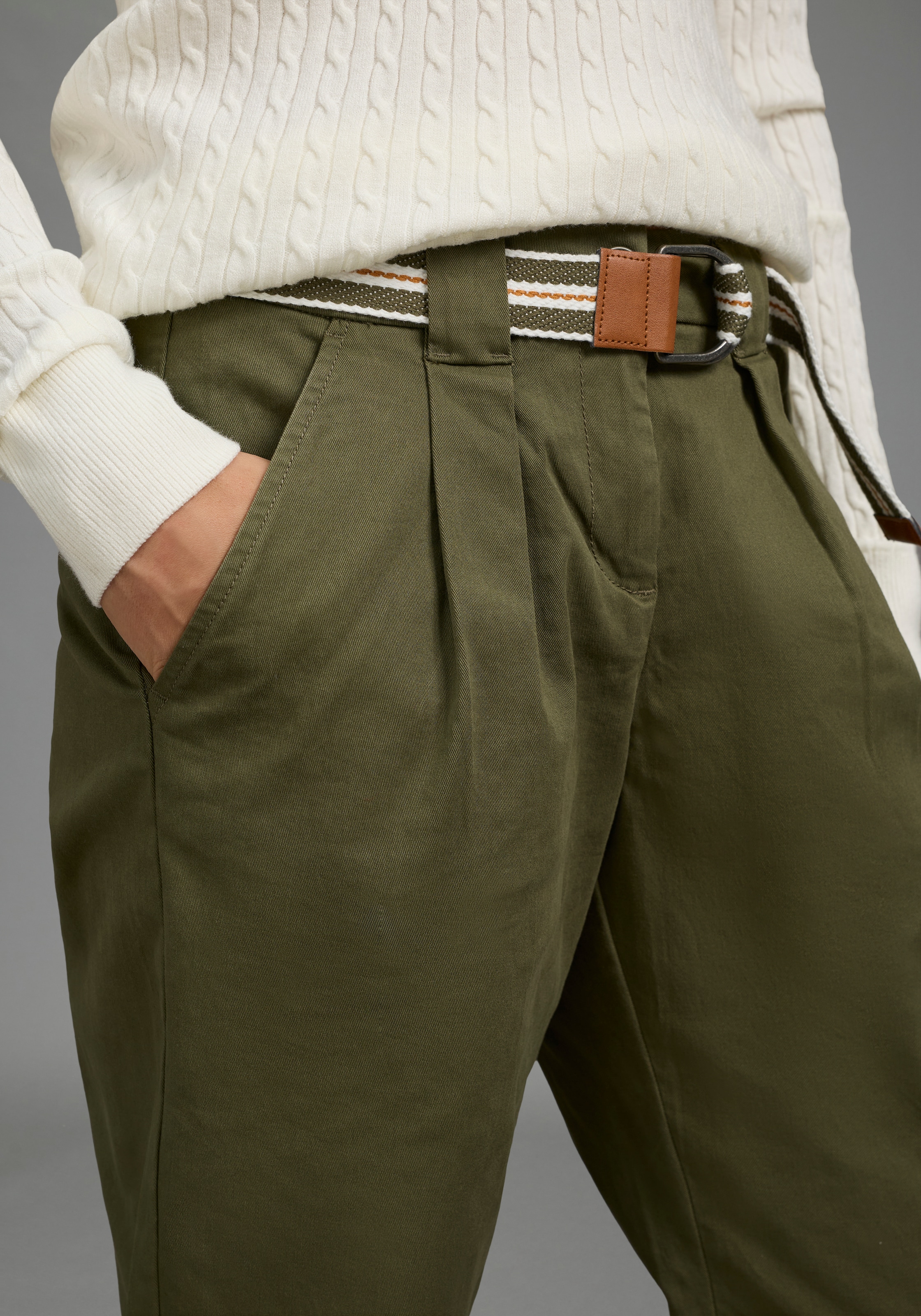 Laura Scott Chinos  coupe droite en confort fit, matière élastique