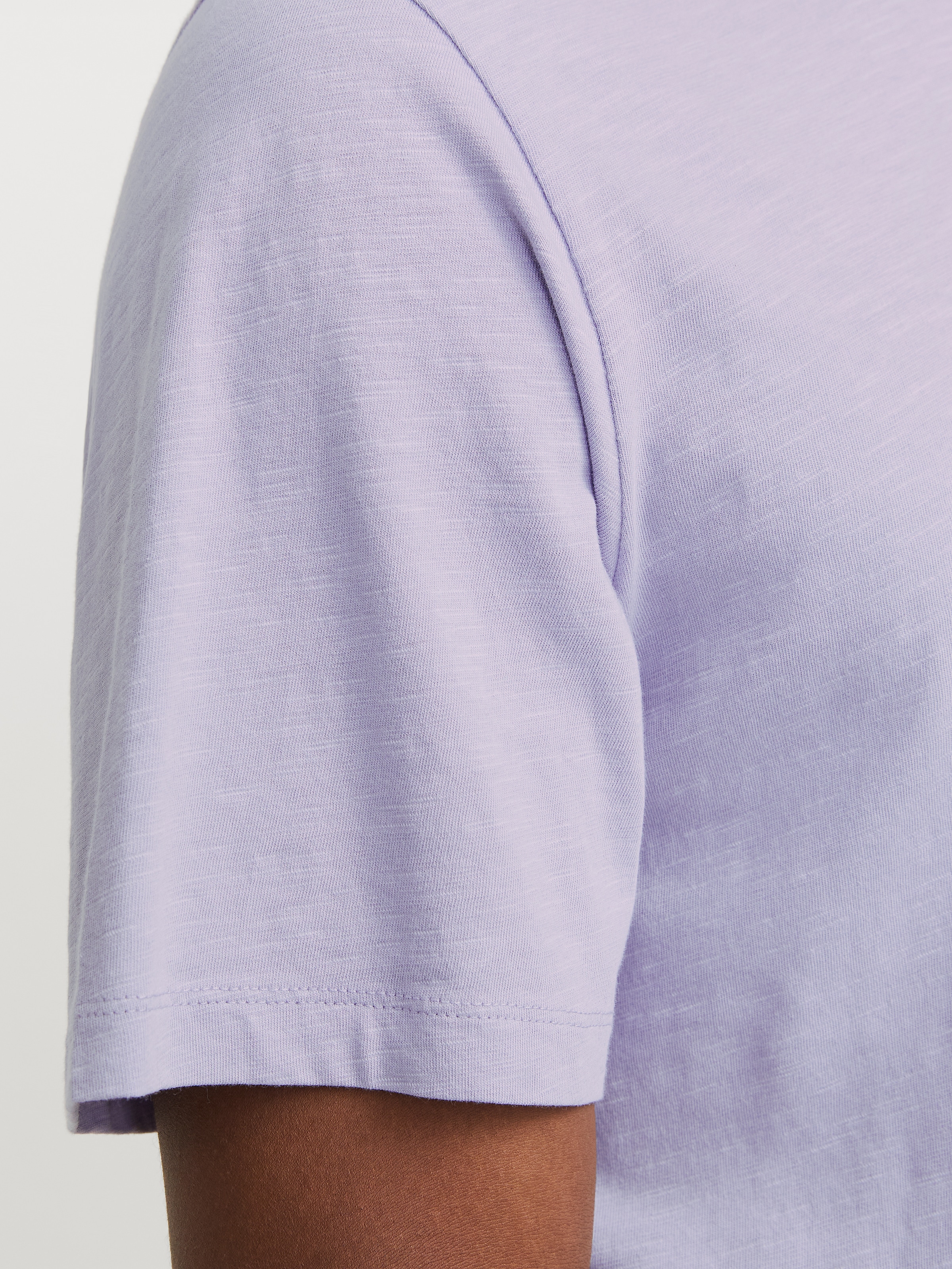 Jack & Jones Rundhalsshirt »JJEBASHER TEE O-NECK SS NOOS«, mit Rundhalsausschnitt