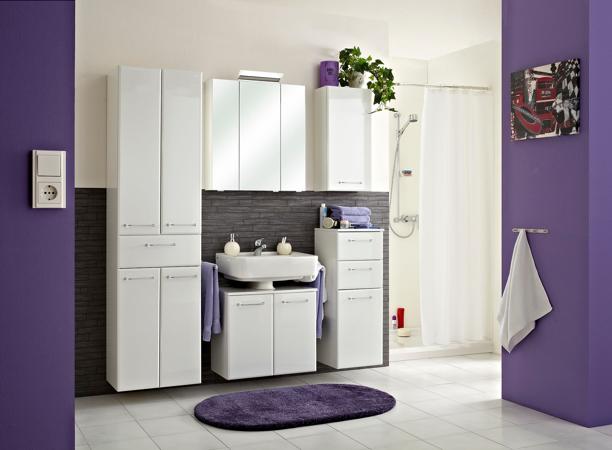 Saphir Armoire sous lavabo »Quickset Unterbeckenschrank, 60 cm breit, 2 Türen, ohne Waschbecken« Armoire sous lavabo avec amortisseur de porte, poignées chromées brillantes