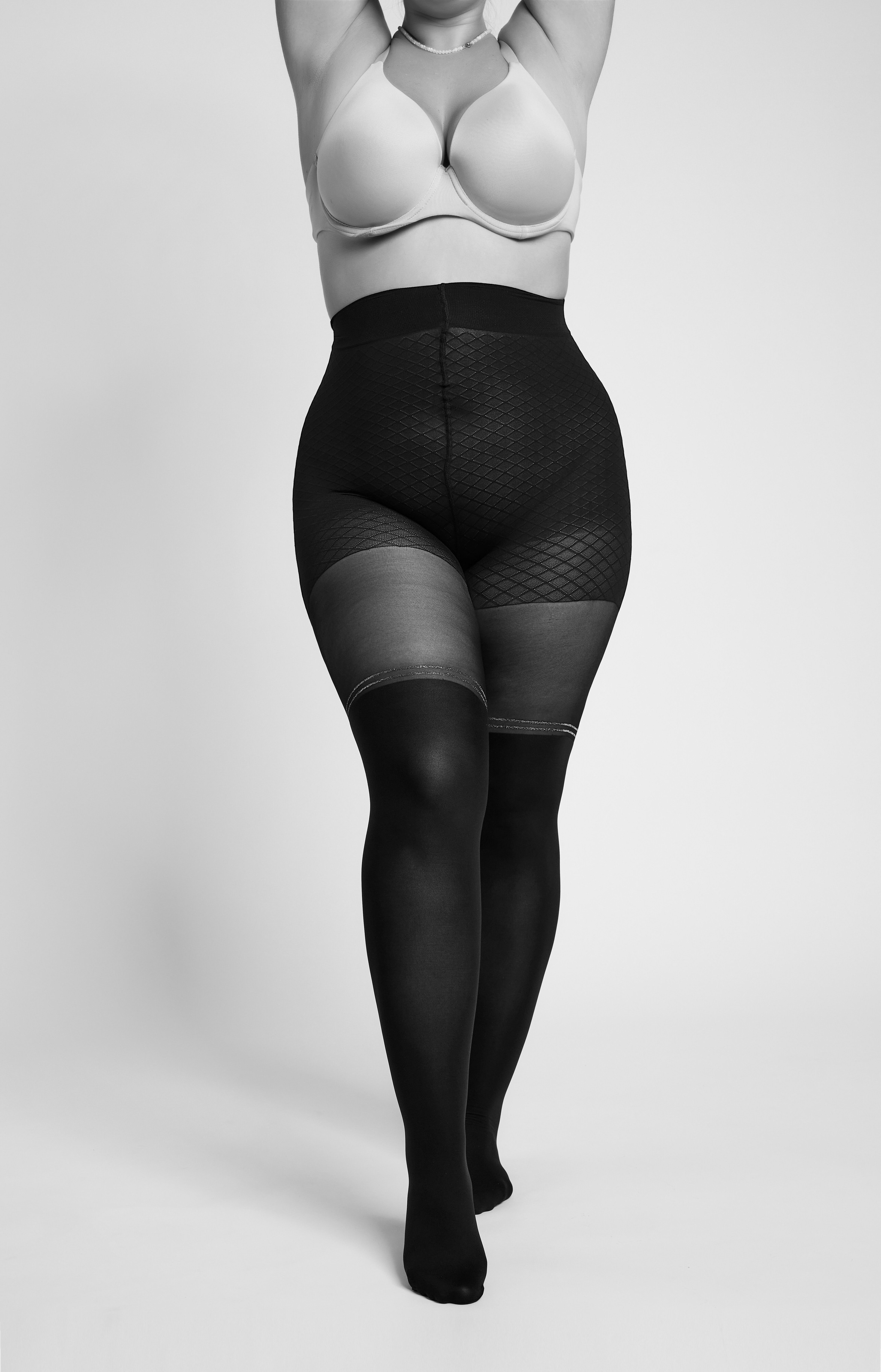Image of Camano Overknee-Strumpfhose "fine curvy" 70 DEN 70/30, Glitzerstreifen, Curvy-Tights