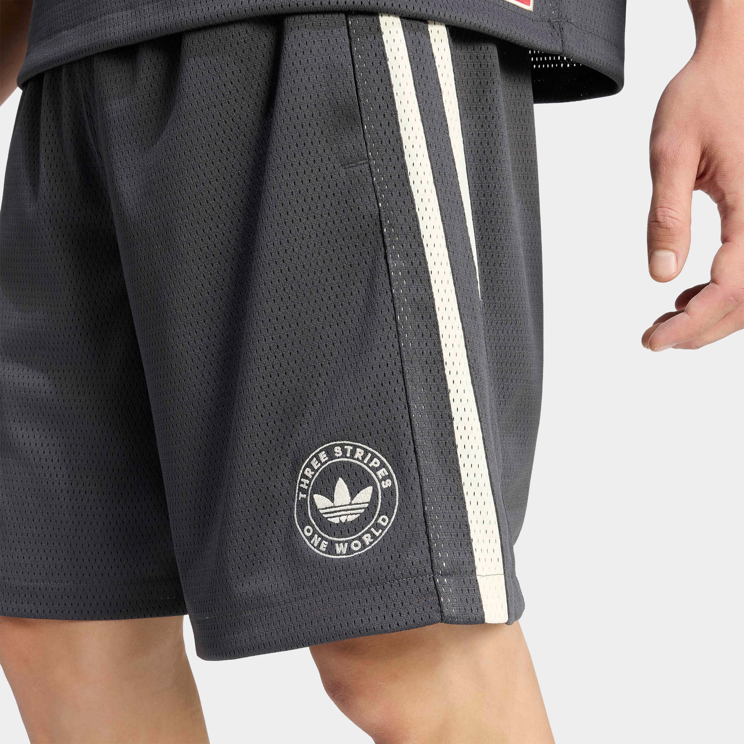 adidas Originals Shorts »SANTIAGO SHORT«