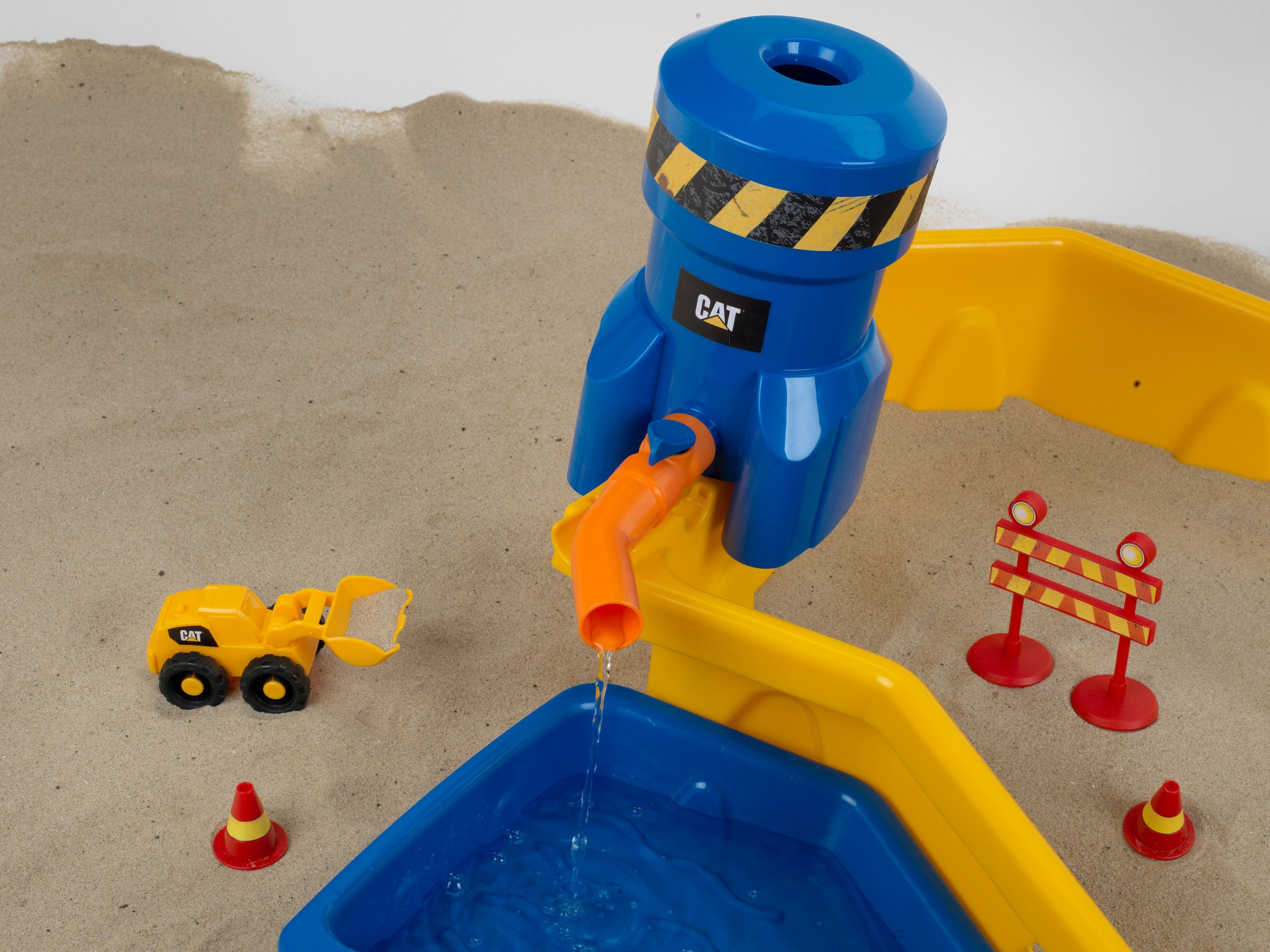 Klein Spielzeug-Radlader »Caterpilar CAT Sandbaustelle Mega«, (Set, 28 tlg.), mit 3 Cat® Fahrzeugen; Made in Germany