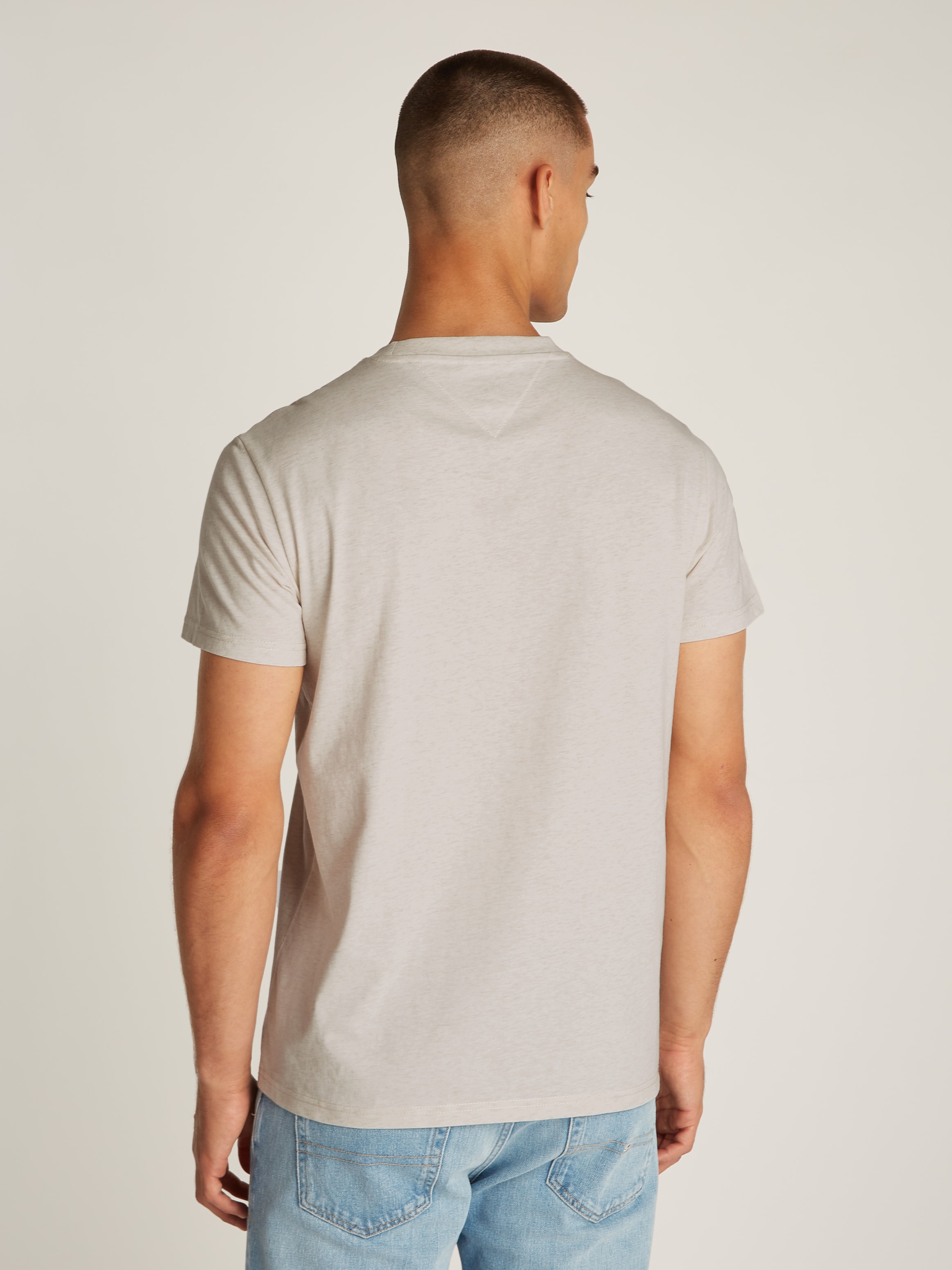 Tommy Jeans T-Shirt »TJM SLIM LINEAR CHEST SS TEE EXT«, mit Logodruck