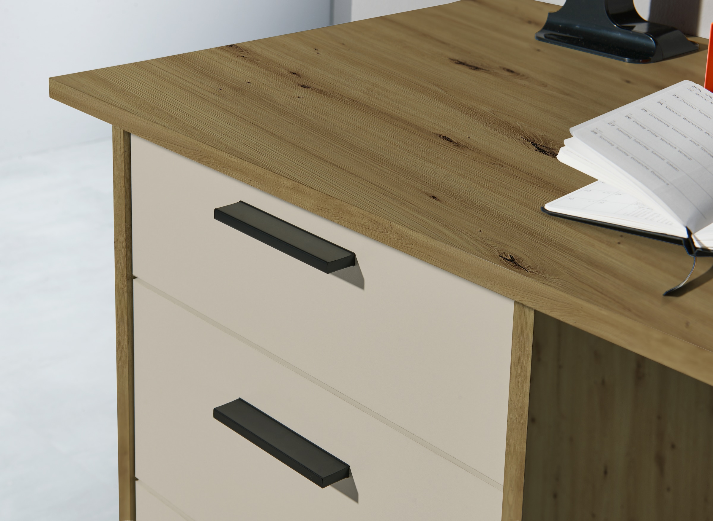 BEGA OFFICE Schreibtisch »Lotta, BxHxT 160x77x50 cm« 1 Stk. tlg. Breite 160cm, Vollauszug für Schubkästen