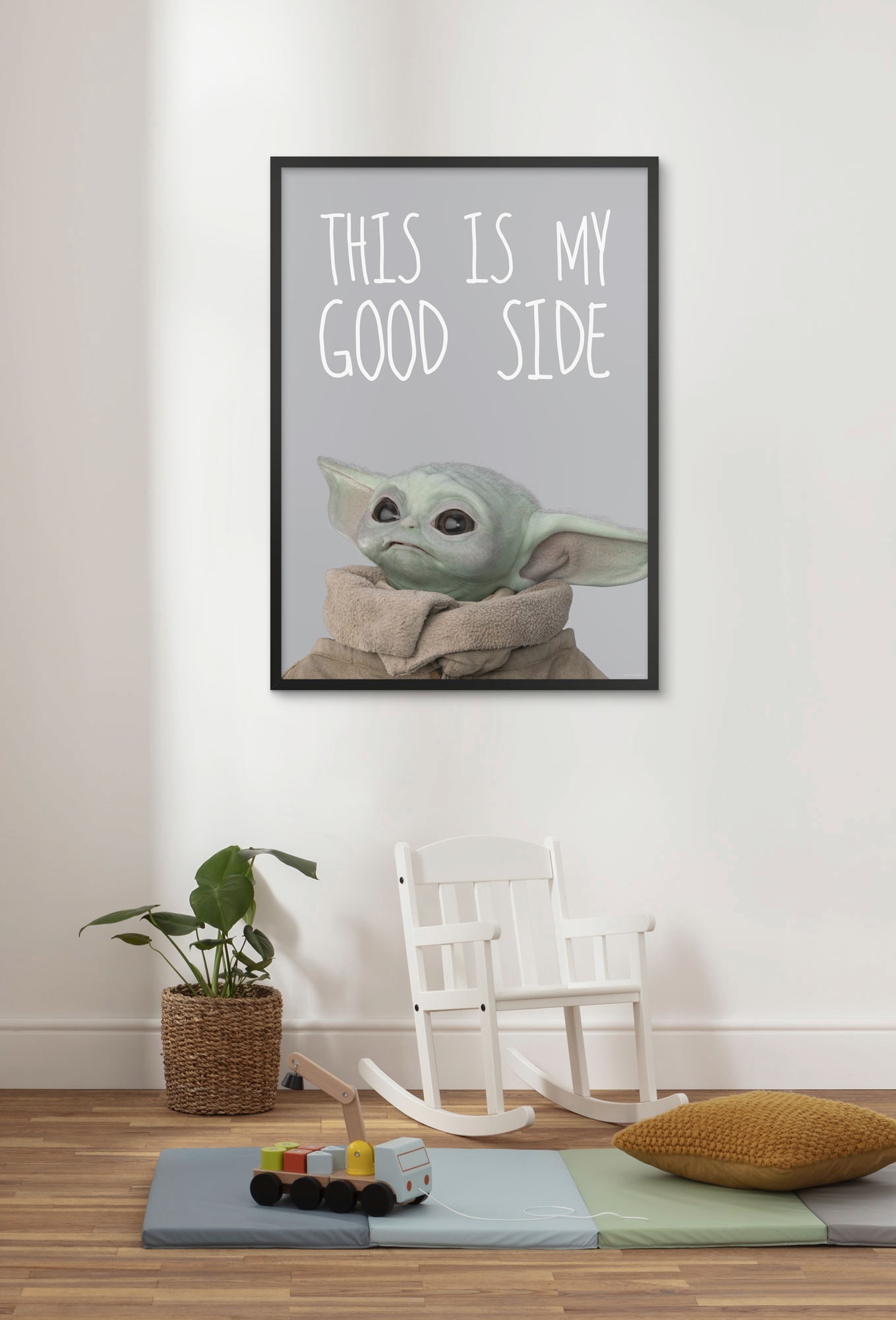 Komar Bild »Mandalorian The Child Chocolate Side«, Disney-Star Wars, (1 St.), Wandbild zur Dekoration im Kinderzimmer - ohne Rahmen