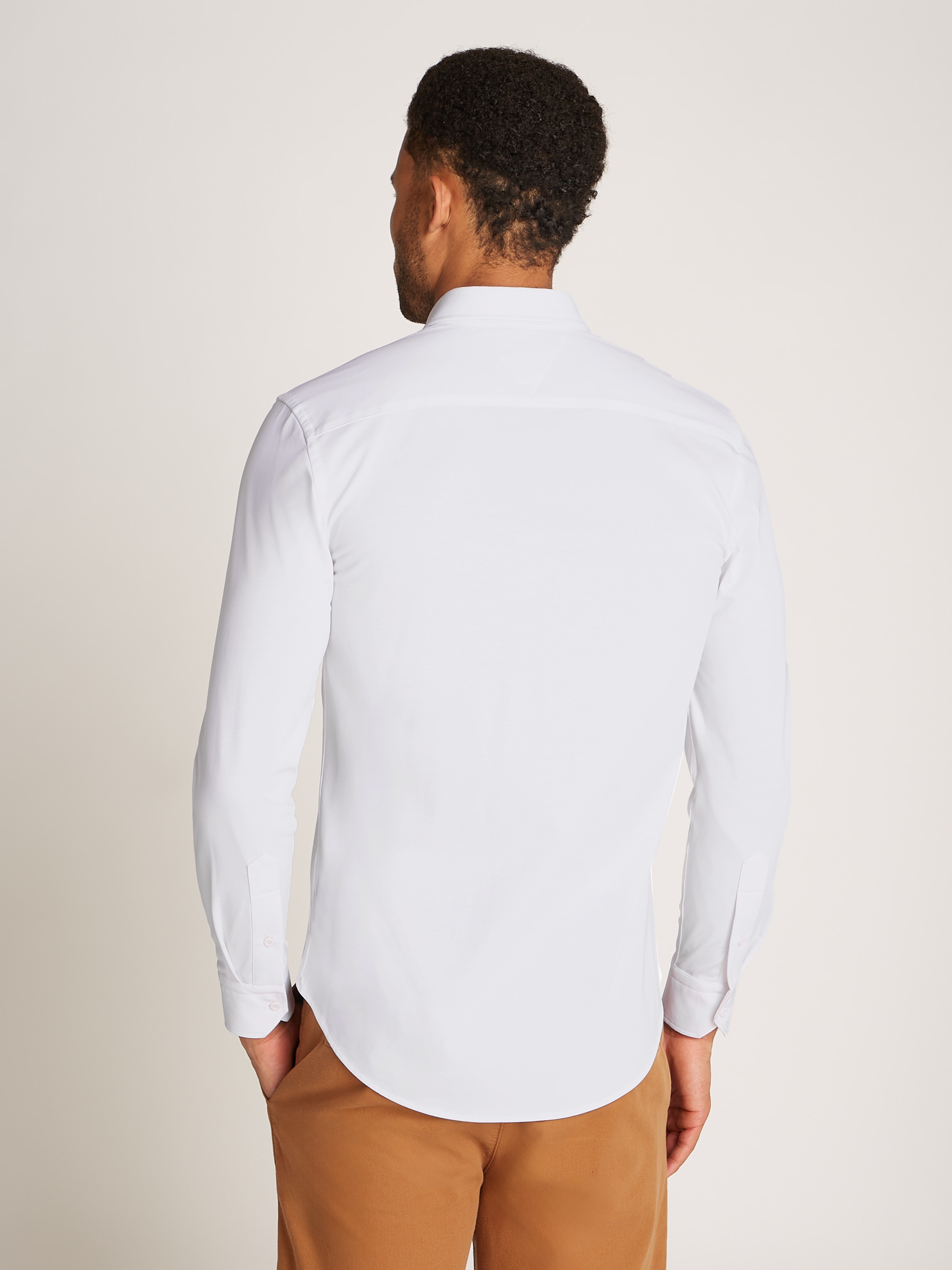 Tommy Hilfiger Businesshemd »PERFORMANCE KNIT SOLID Slim Fit SHIRT« mit Logostickerei
