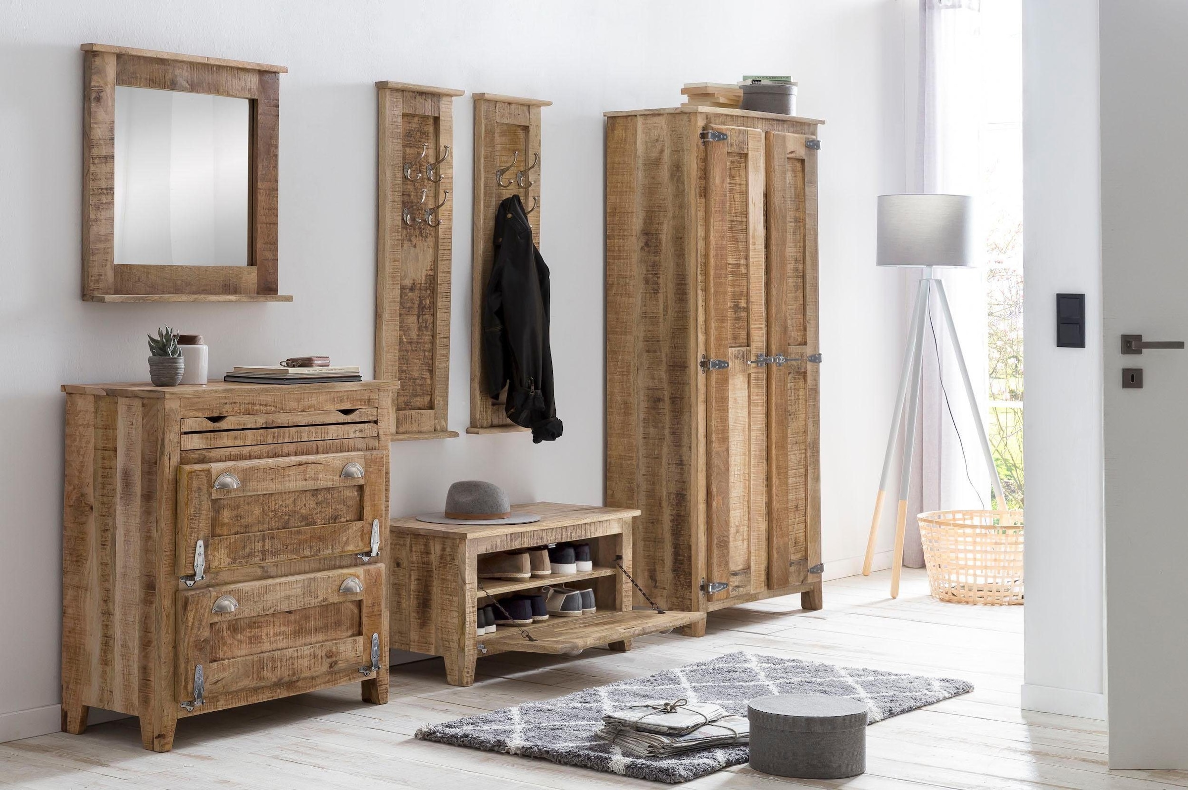 SIT Armoire vestiaire »Brest aus Mangoholz mit 2 Türen, Kleiderstange & Böden« 2 portes avec poignées de réfrigérateur distinctives et beaucoup d'espace de rangement