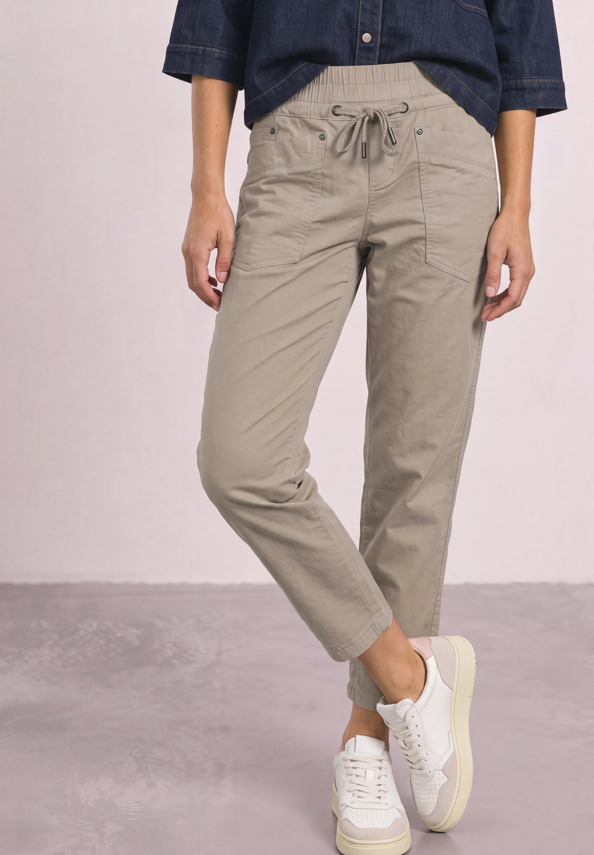 Image of STREET ONE Cordhose Loose Fit mit elastischem Bund, 7/8-Länge