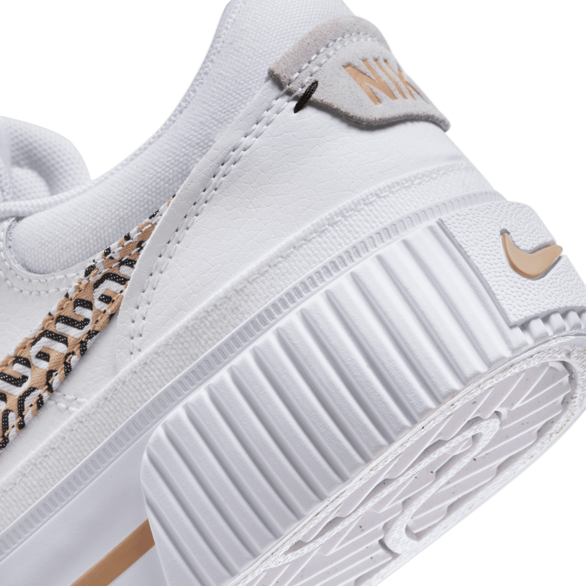 Nike Sportswear Sneaker »COURT LEGACY LIFT«
