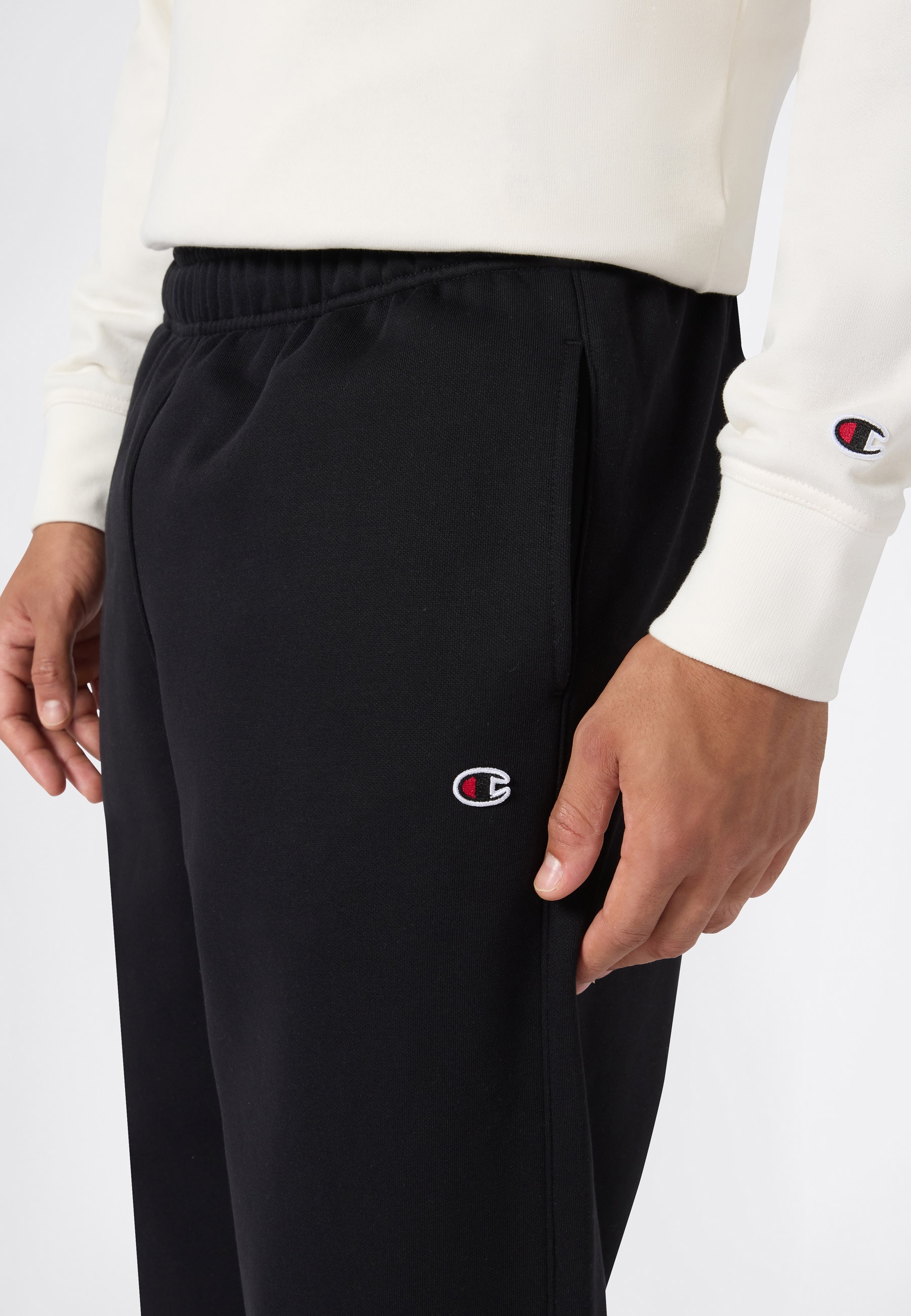 Champion Jogginghose »SPORTWEAR BARREL PANTS Oversized Fit«  mit Oversized Fit, aus Baumwolle und Polyester, Grössen S bis XXL