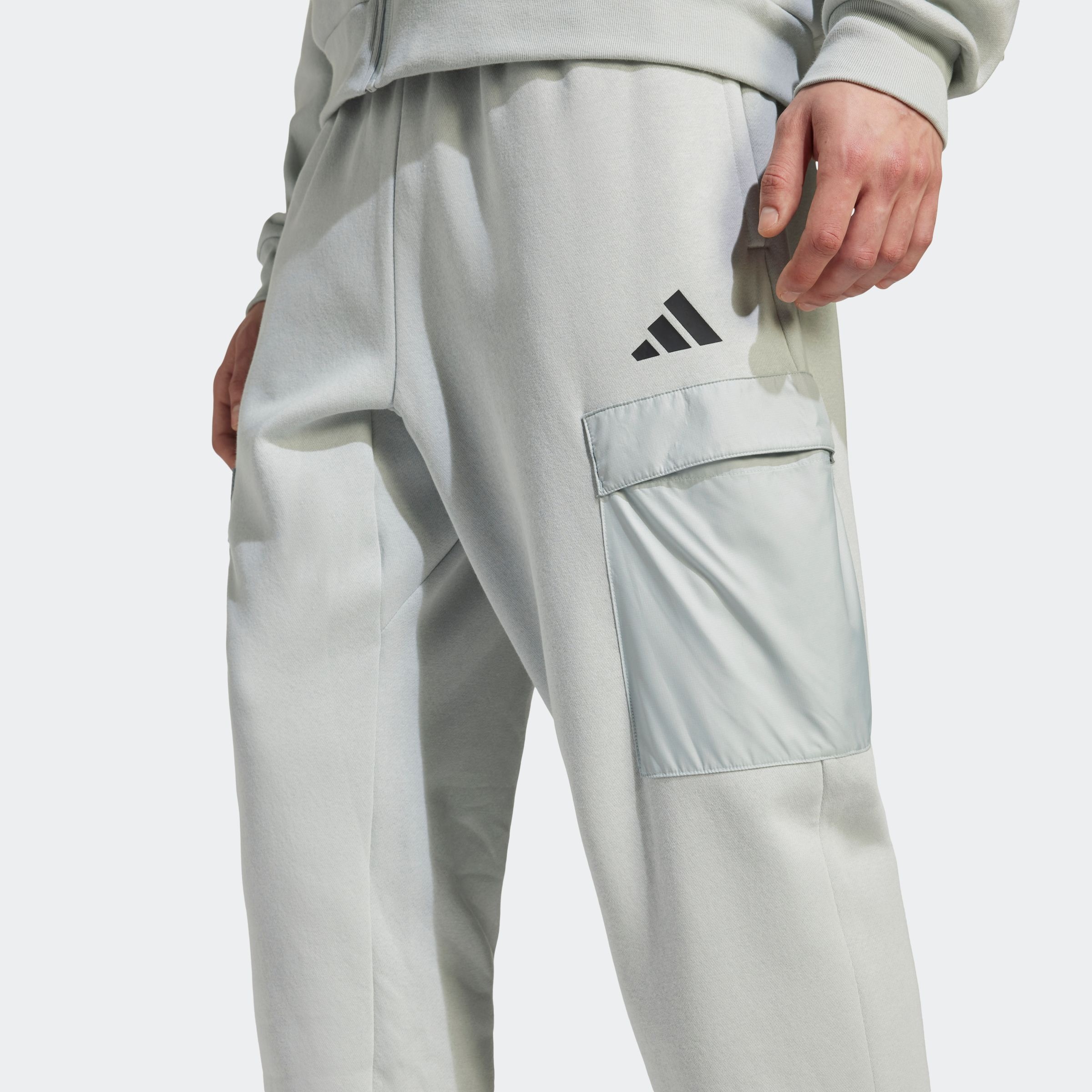 adidas Sportswear Sporthose »M CE C PNT GD«, (1 tlg.)