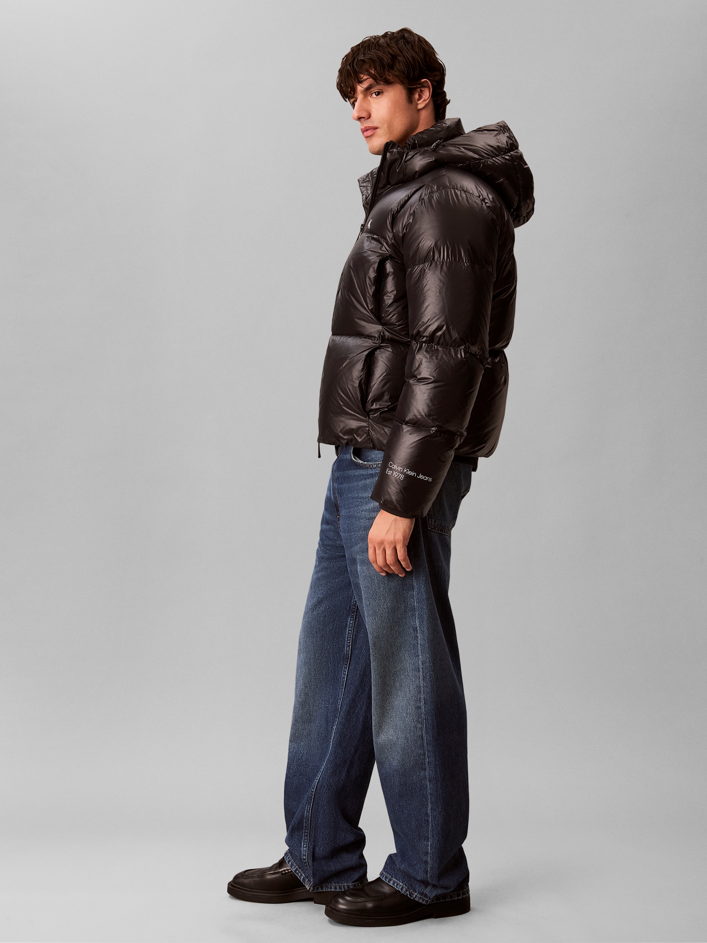 Calvin Klein Veste matelassée »LS GLOSSY DETACHABLE HD DOWN PUF« sans capuche coupe régulière avec capuche