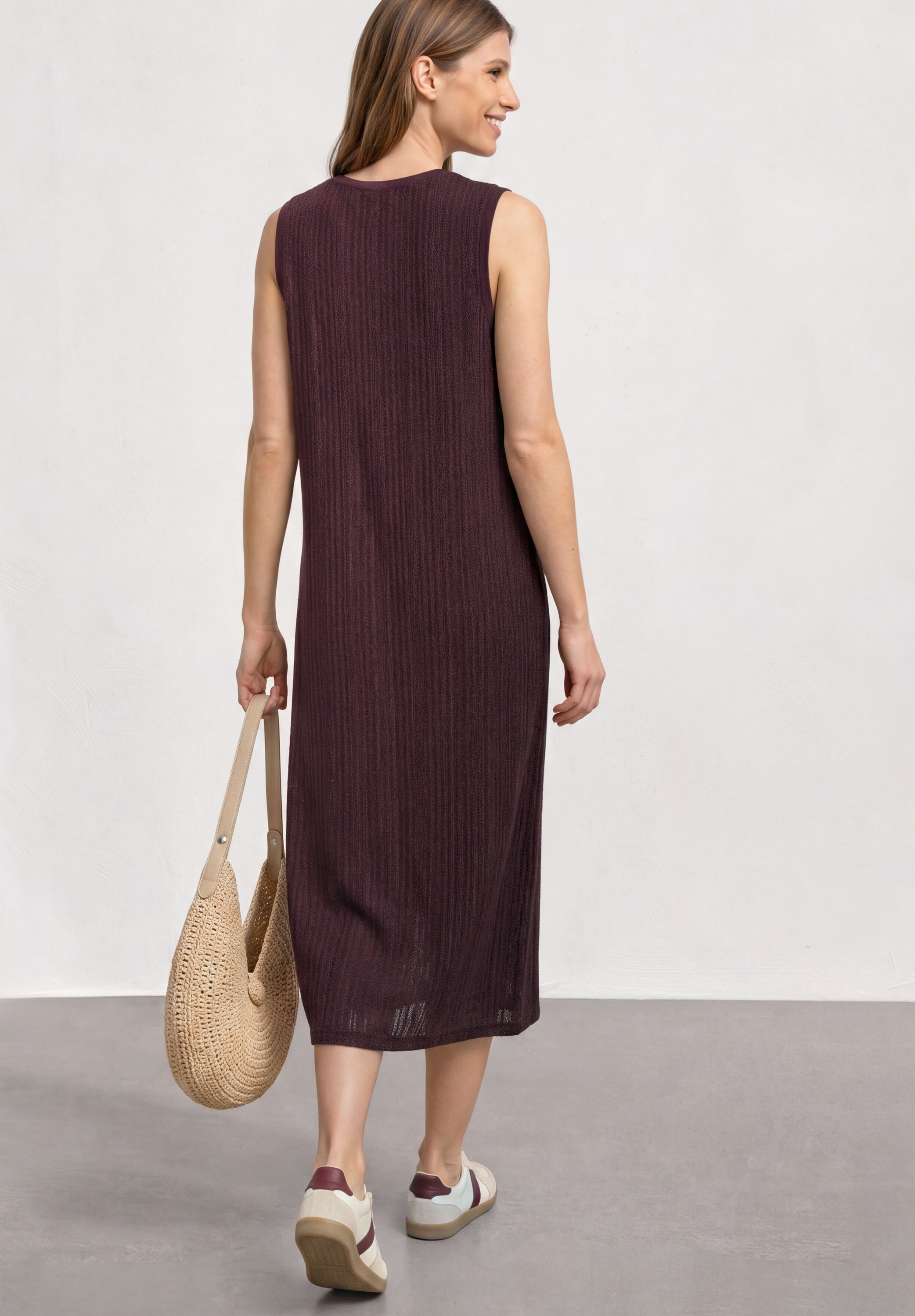 STREET ONE Robe midi Sans poches robe d'été avec dentelle et col rond