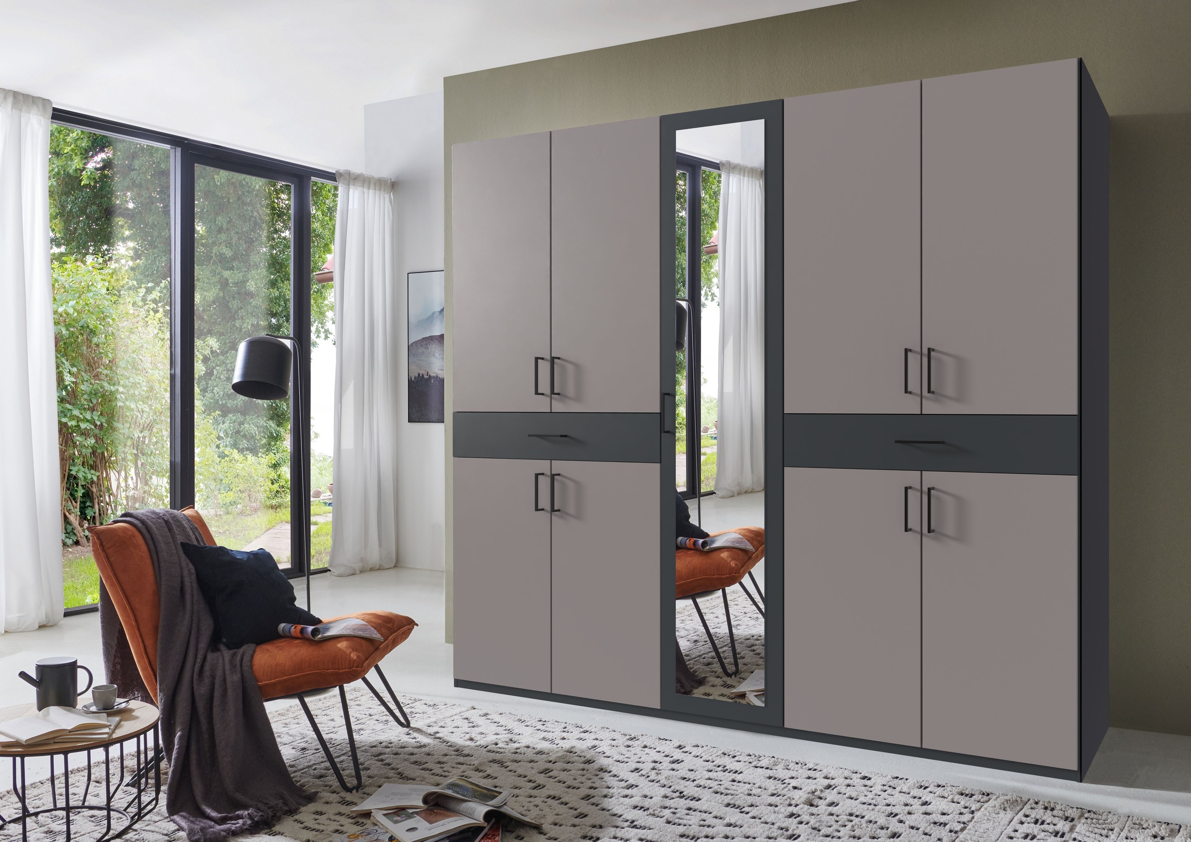 Wimex Drehtürenschrank "Tibet" mit Schubkästen auf bequemer Zugriffshöhe