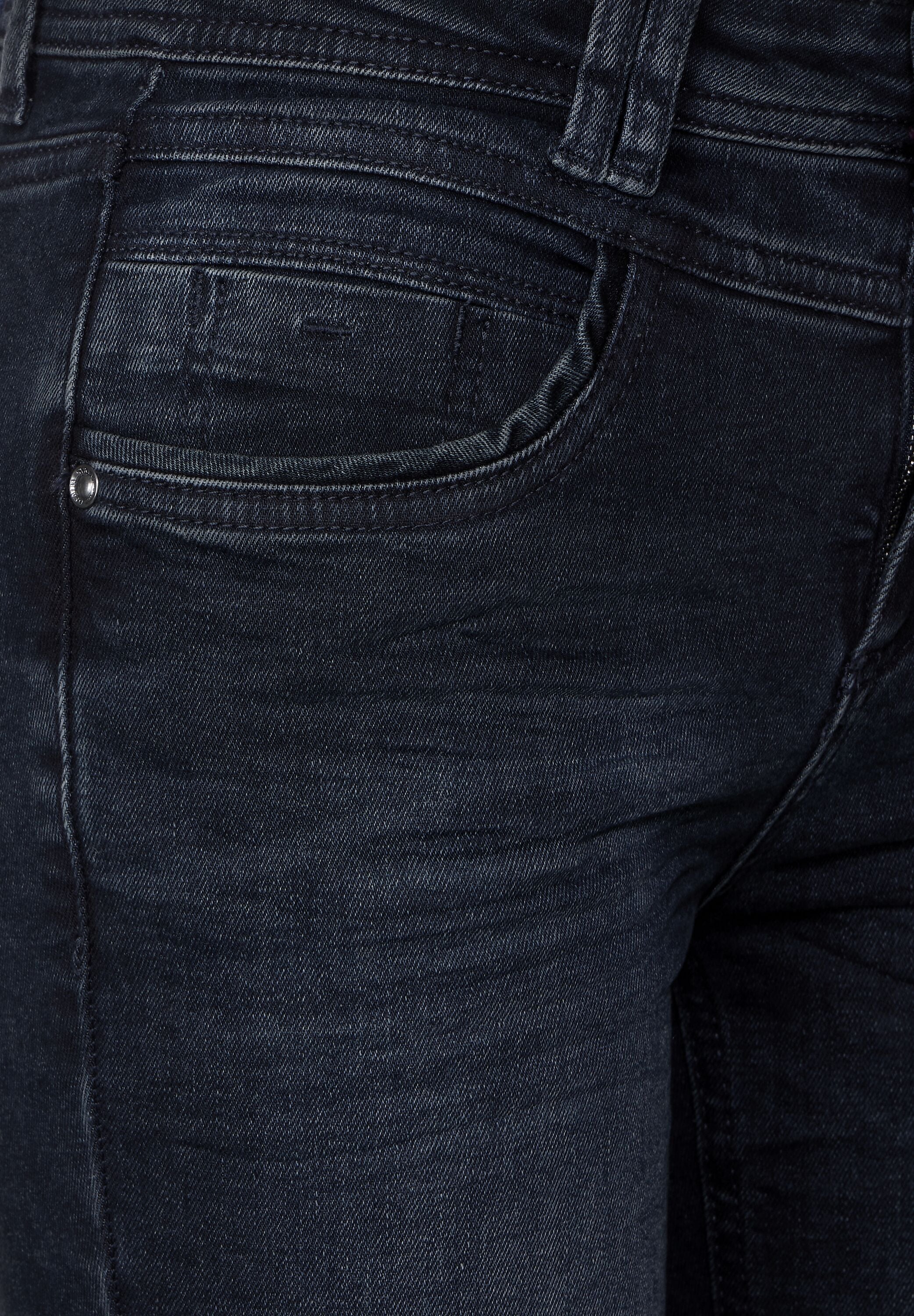 STREET ONE Slim-fit-Jeans, in dunkler Waschung