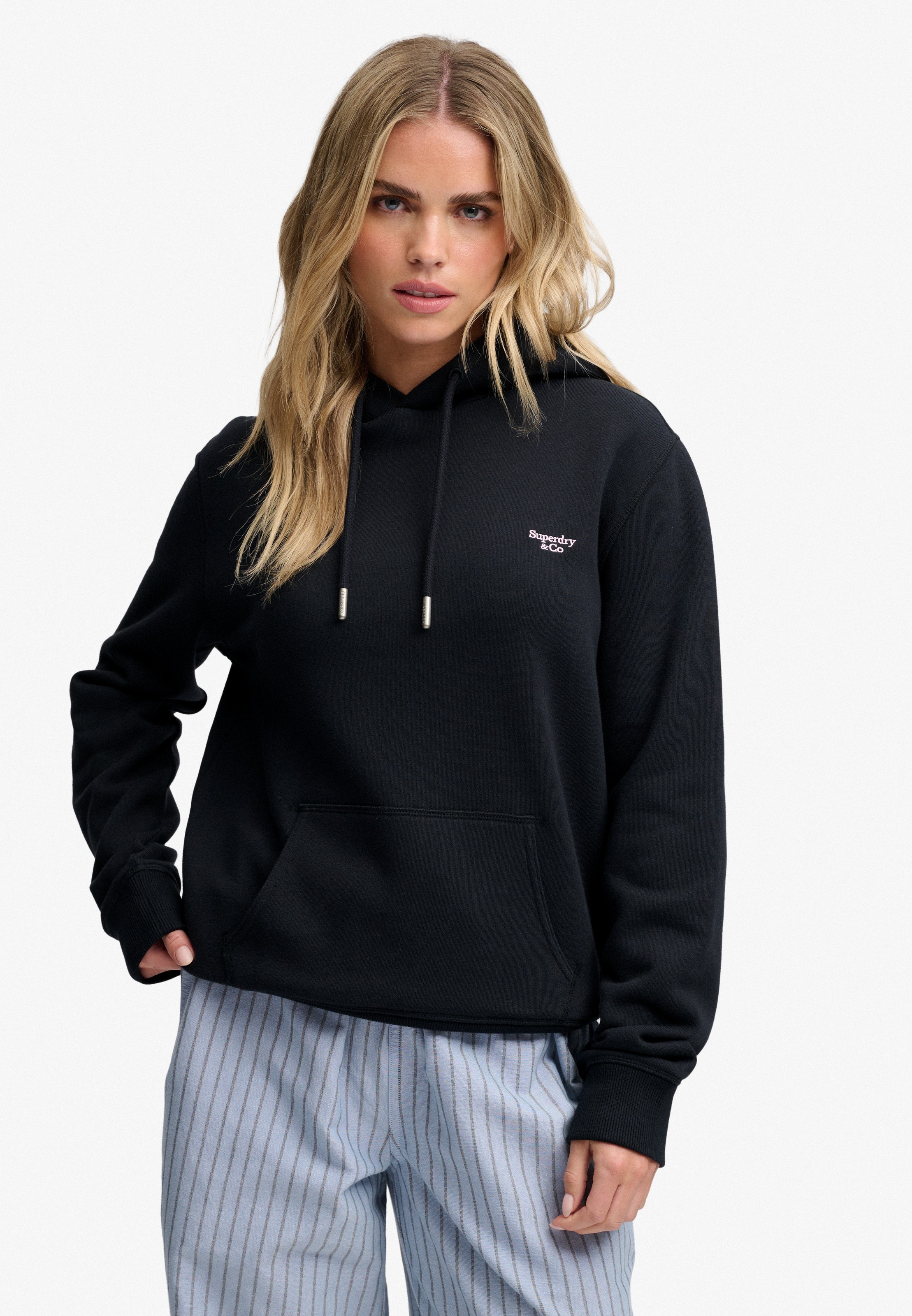 Superdry Sweat à capuche »SIGNATURE EMB HOOD«, mélange coton, coupe décontractée
