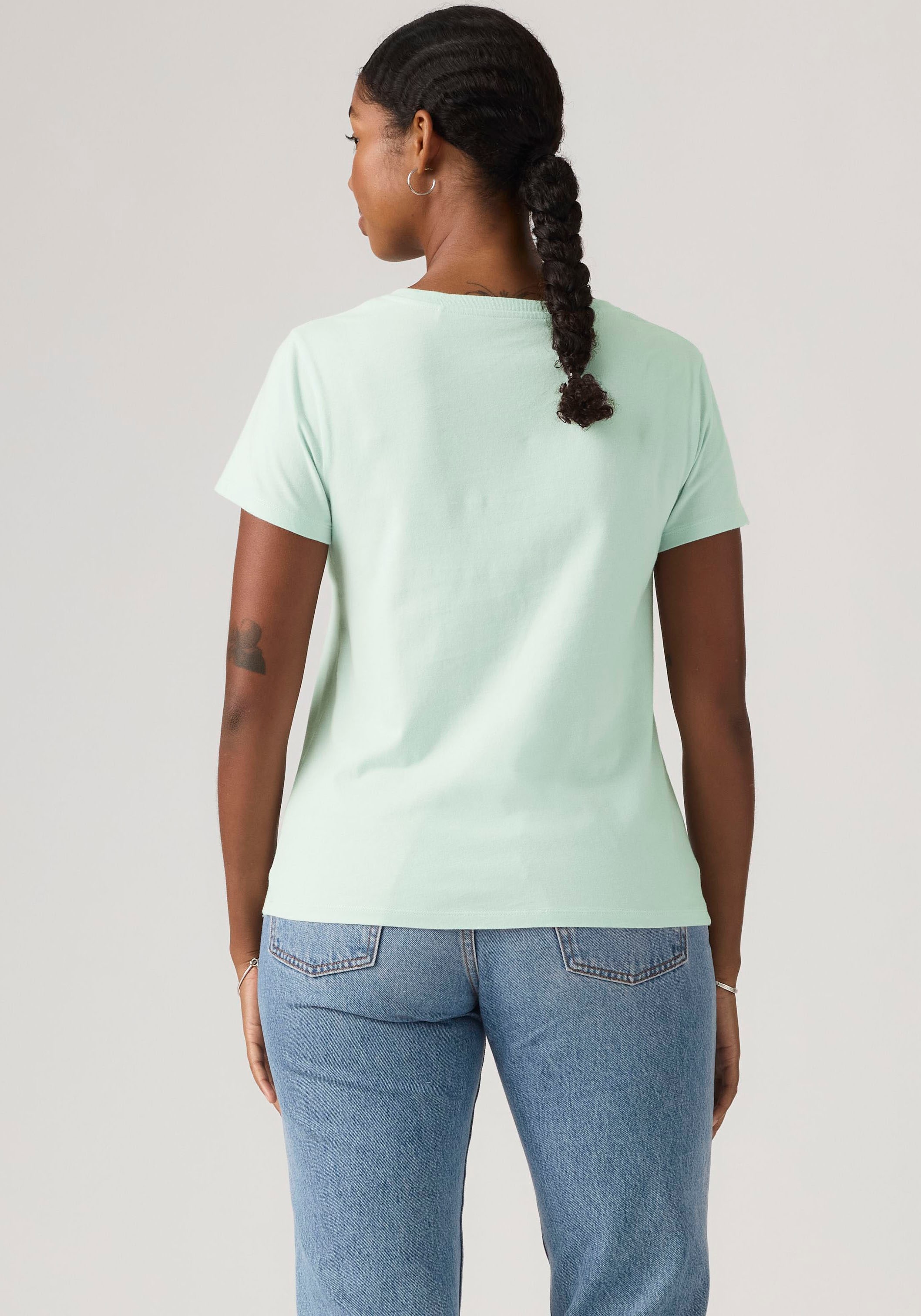 Levi's® T-shirt en V »Perfect Tee« mit kleinem Batwing- Logo