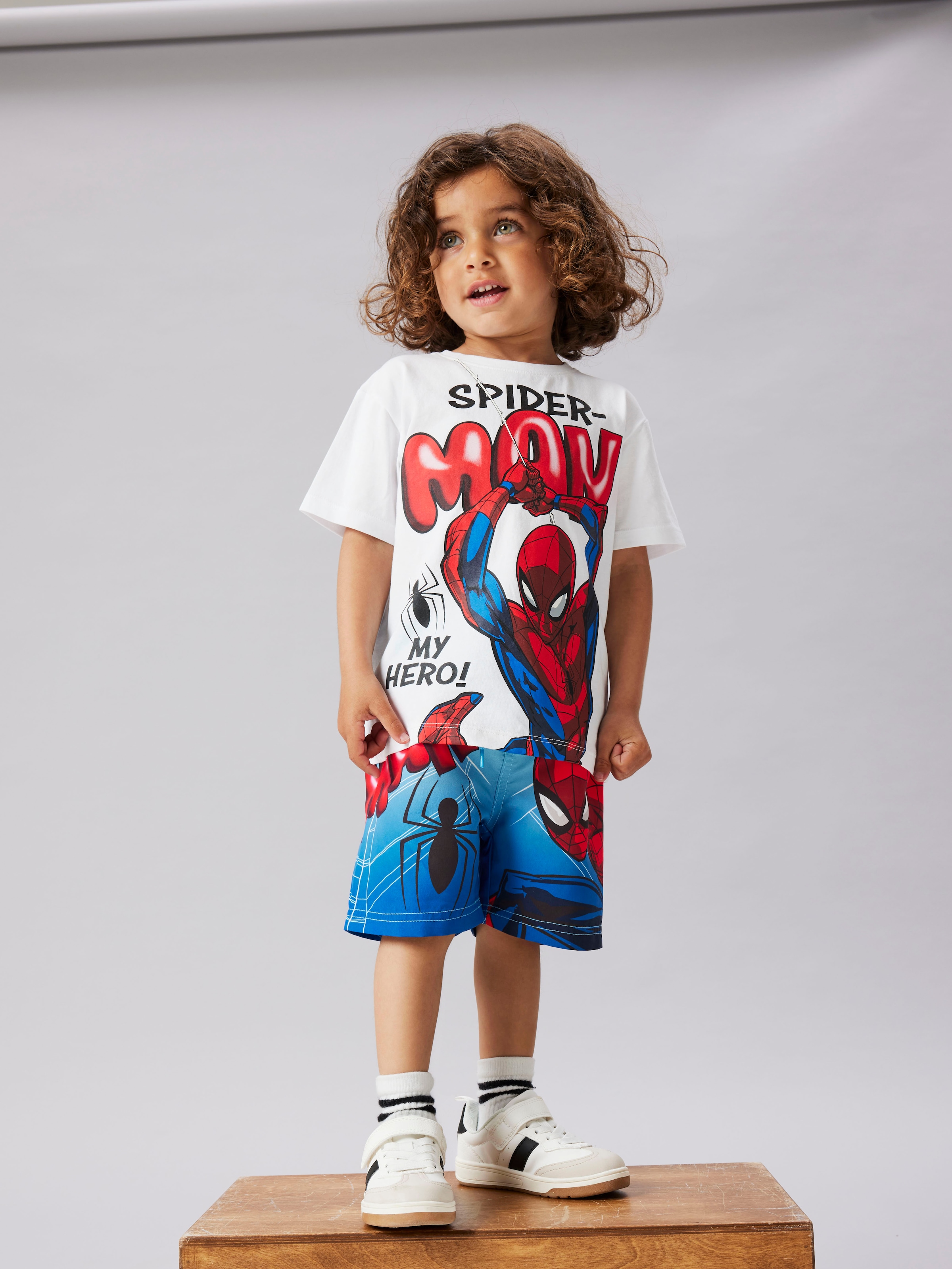 Name It T-shirt à manches courtes »NMMMARVIN SPIDER SS NREG TOP  NOOS MAR« Baumwollmischung, Spider-Man Druck