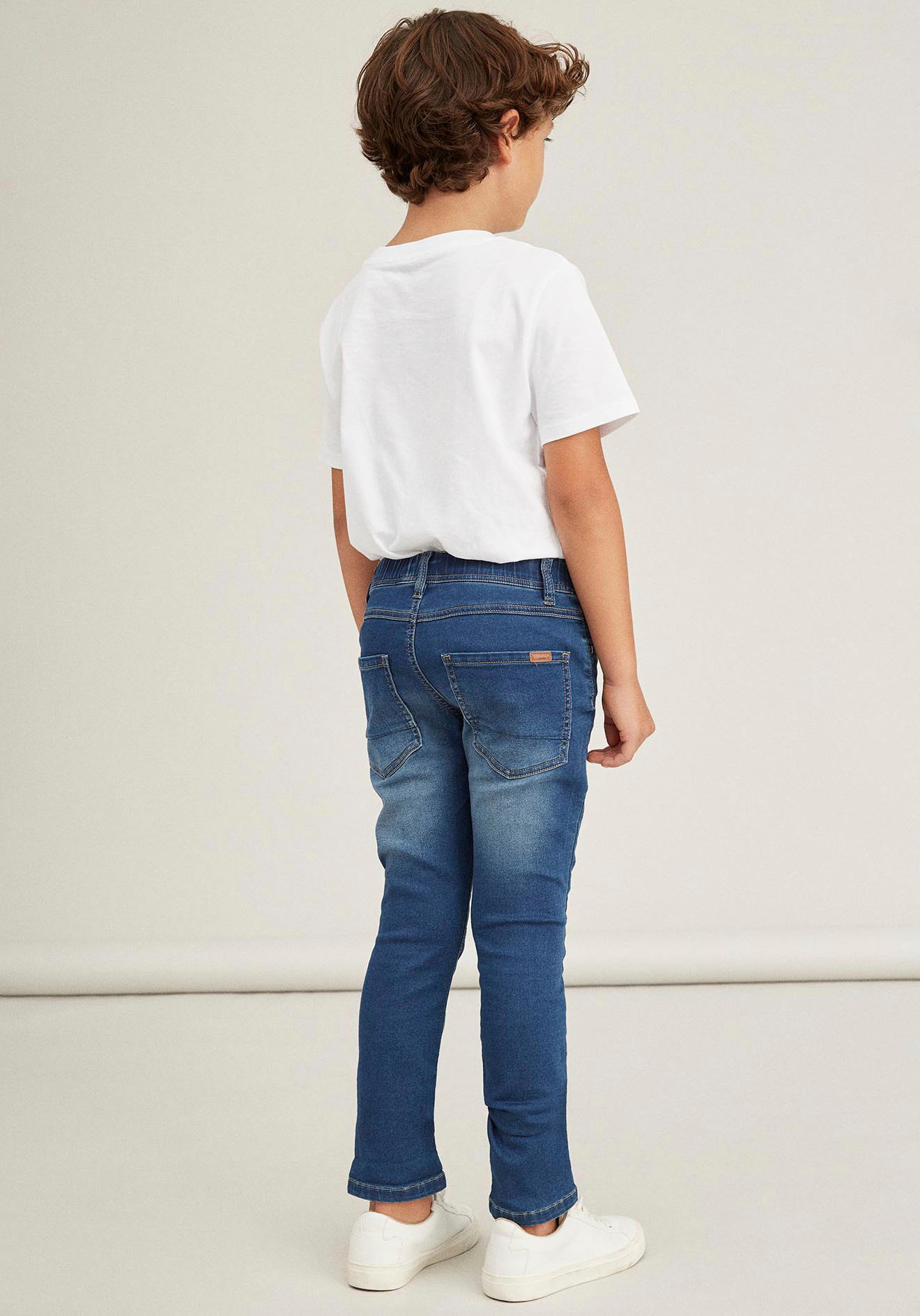 Trendige Name versandkostenfrei DNMTHAYERS It »NKMROBIN Stretch-Jeans 3454« shoppen