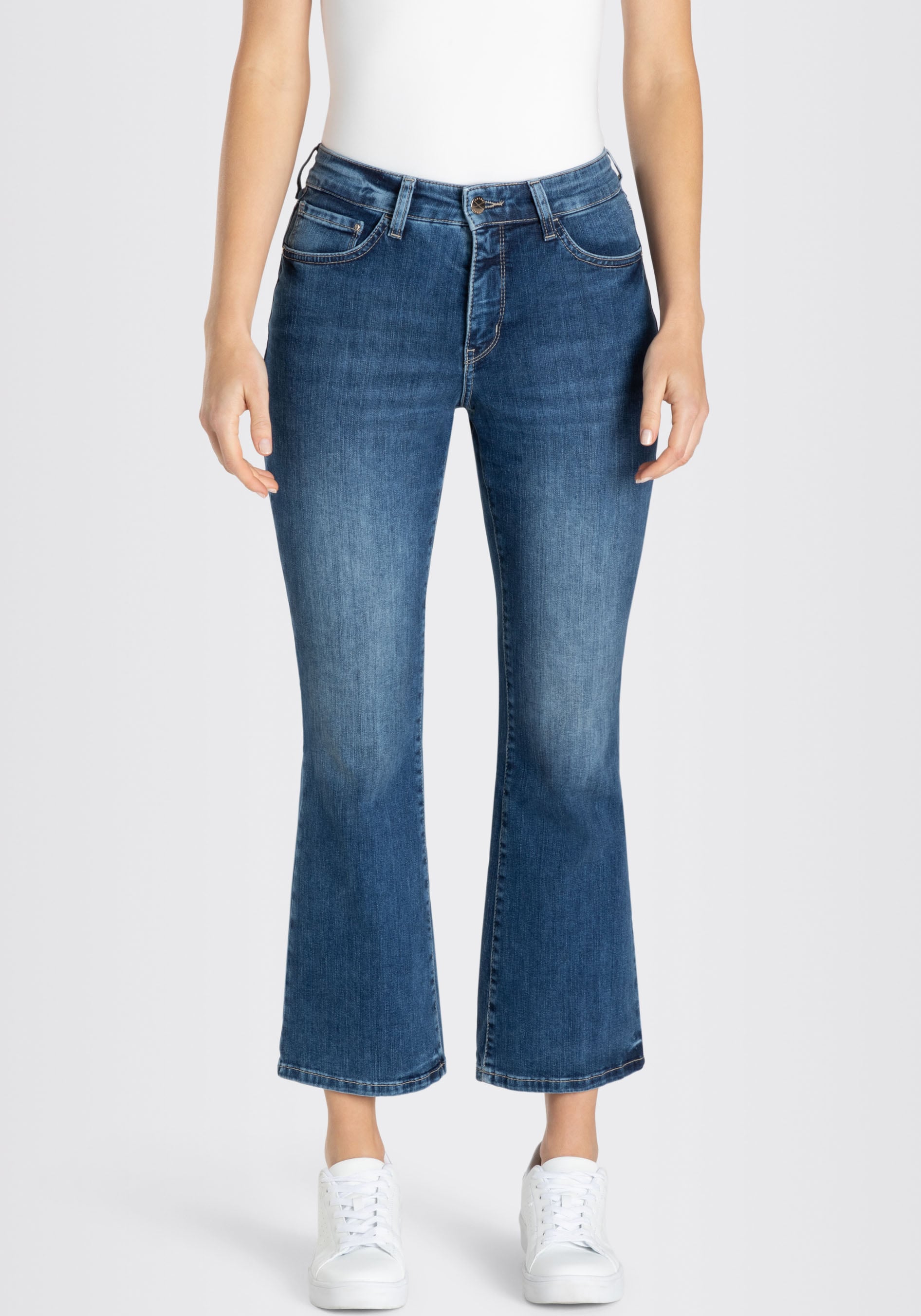 Image of MAC 3/4-Jeans "Dream Kick" Saum modisch verkürzt und leicht ausgestellt