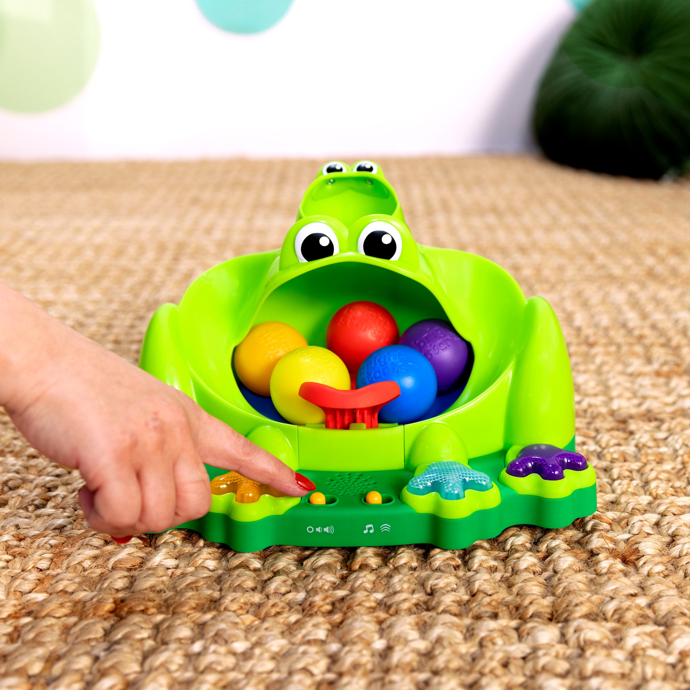 Bright Starts Jouets éducatifs »Poppin' Ball Frog Ball Play Toy« mit Licht und Sound