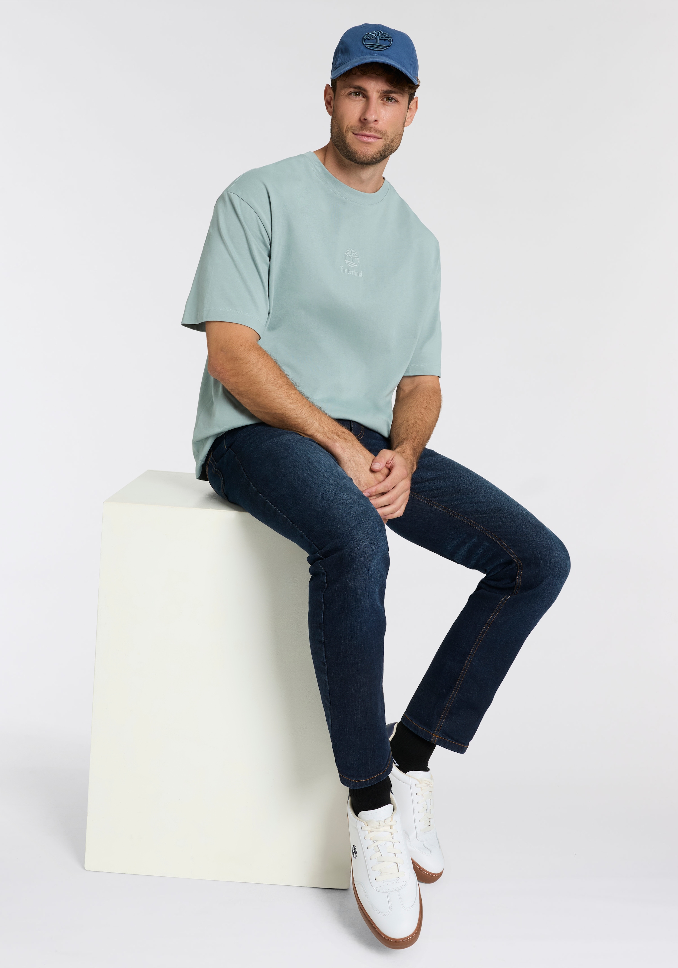 Timberland T-Shirt »HAMPTHON Tonal Stack Logo Tee« mit Rundhalsausschnitt, aus Baumwolle