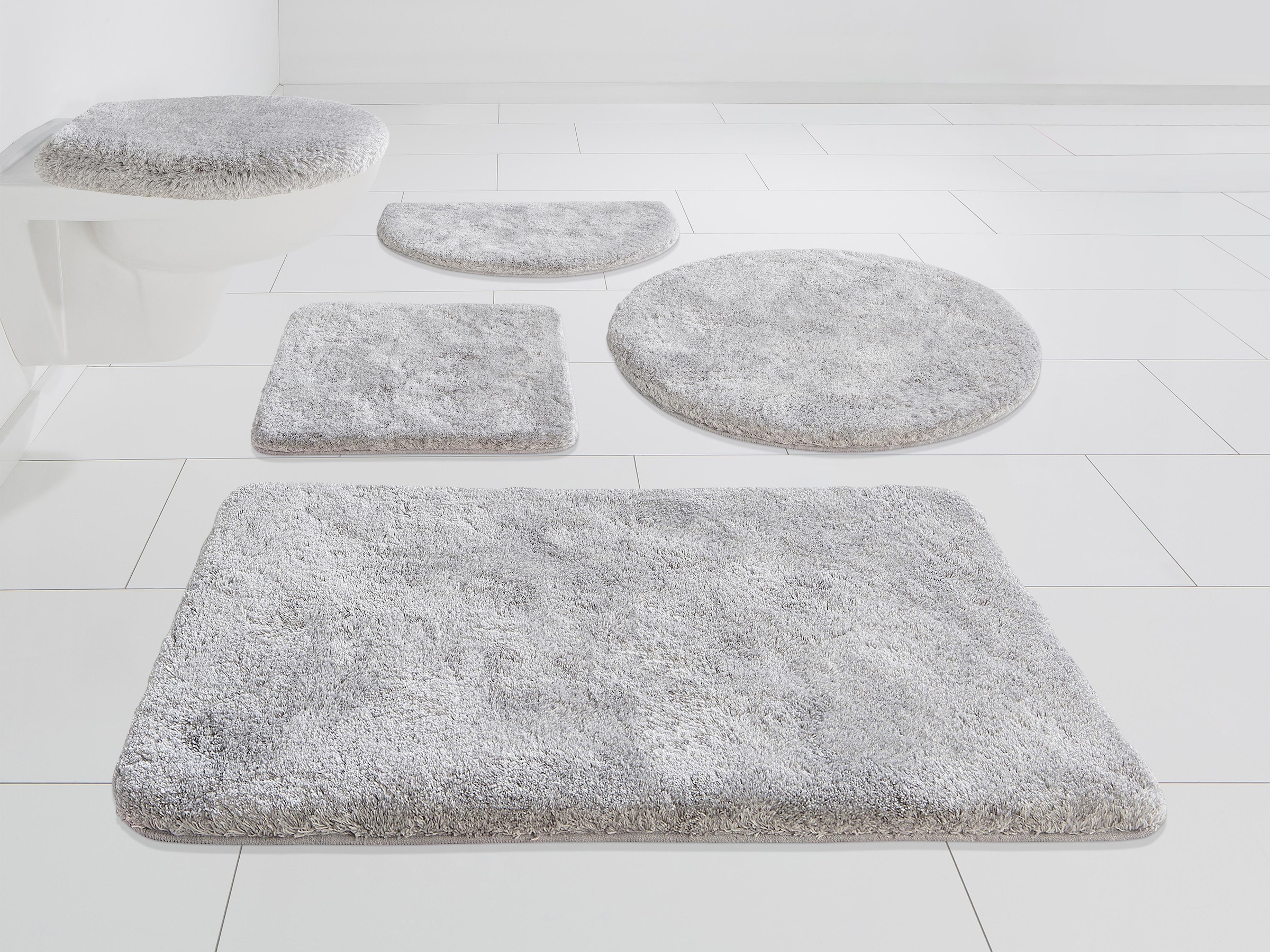 Grund Badematte »Melos, Badvorleger, Badezimmer Teppich, sehr weich« Höhe 27 mm rutschhemmend beschichtet fussbodenheizungsgeeignet melierte Optik, sehr weicher Flor, Melange-Effekt, Made in Europe