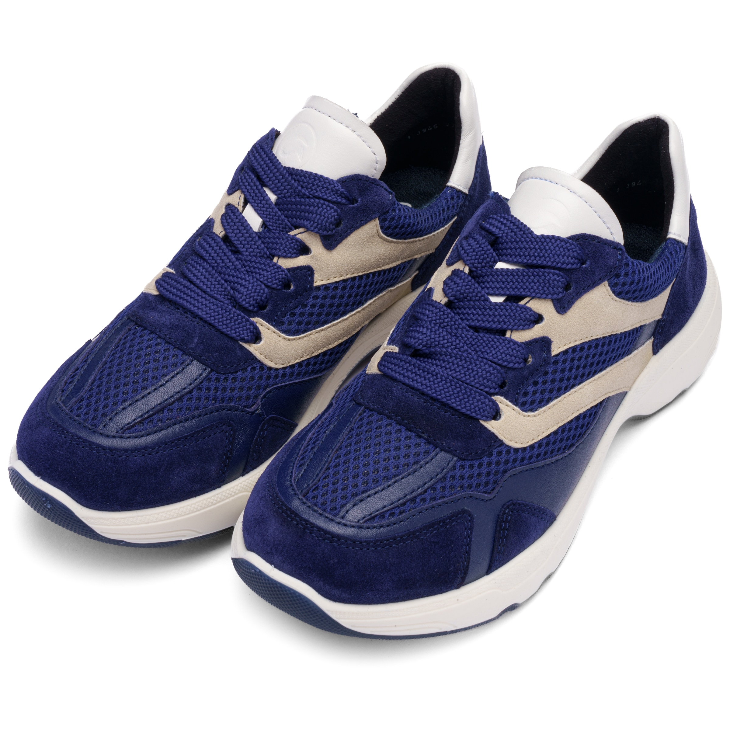 Ara Baskets compensées »BOSTON«  , chaussure de loisir, chaussure basse, à lacets avec logo embossé, largeur H