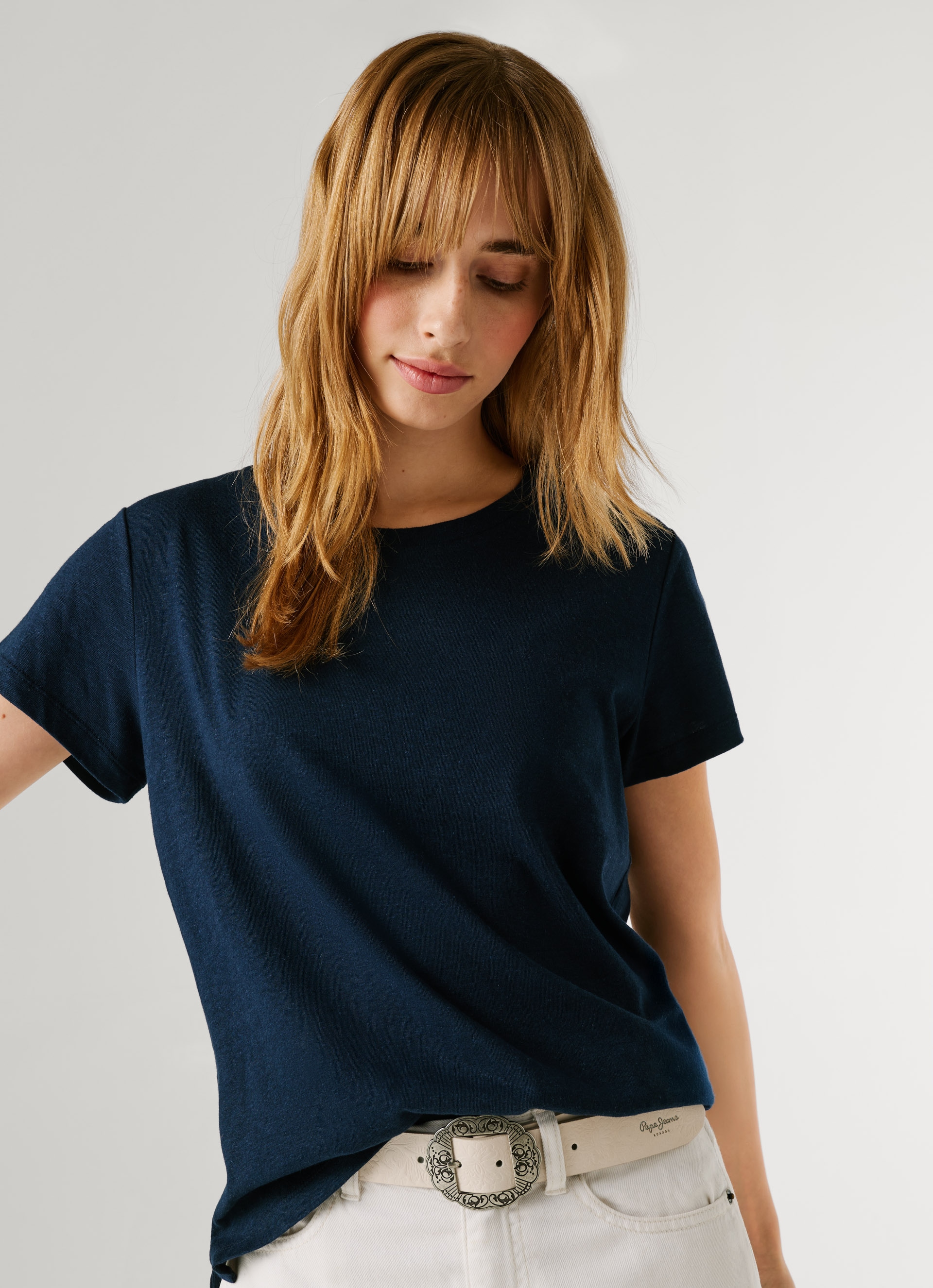 Image of Pepe Jeans T-Shirt "MEGAN" mit Leinenanteil, Logostickerei auf der Brust
