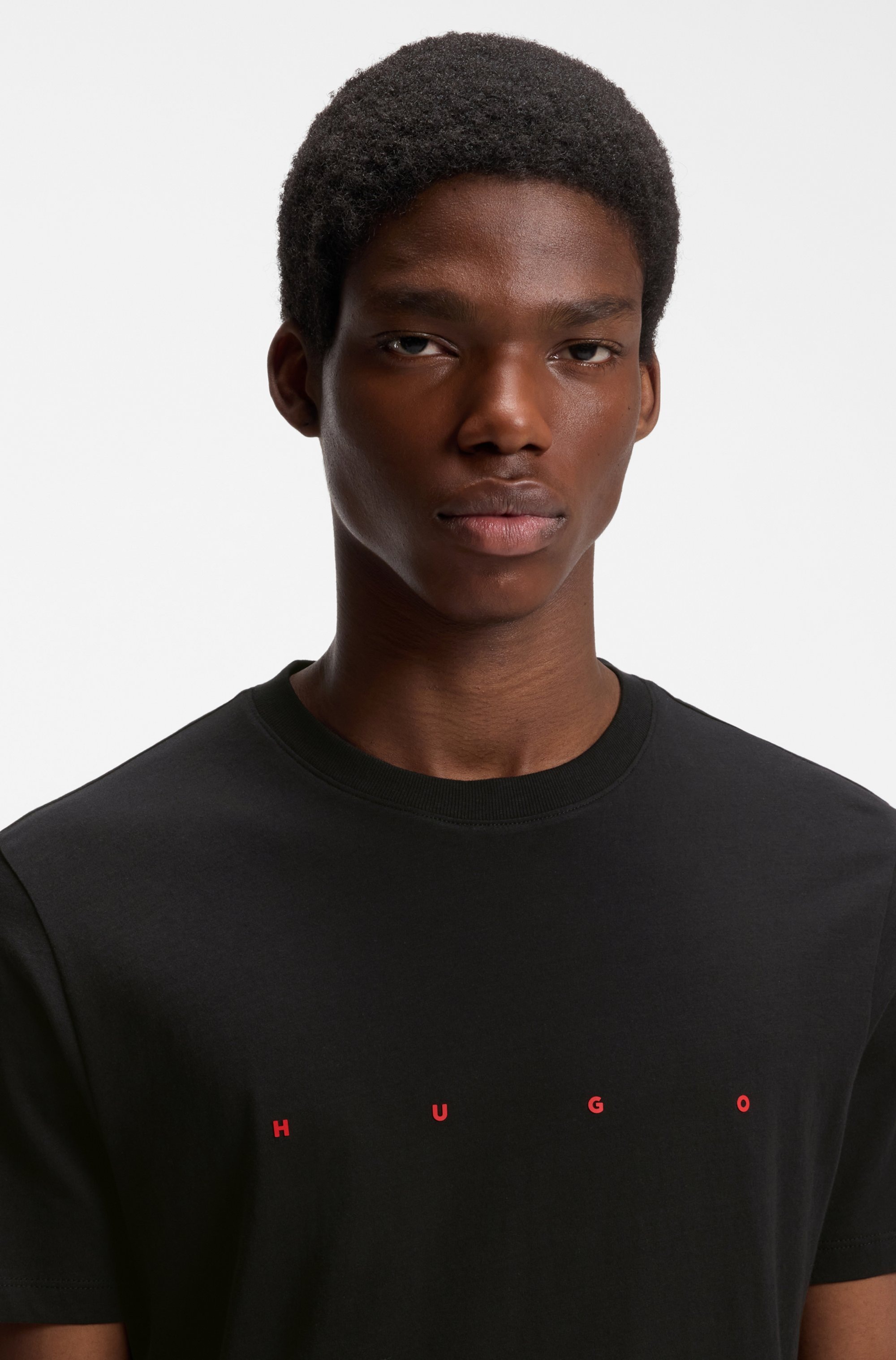 HUGO T-shirt »Dorosi« Rundhalsausschnitt, Regular Fit, Logo-Schriftzug