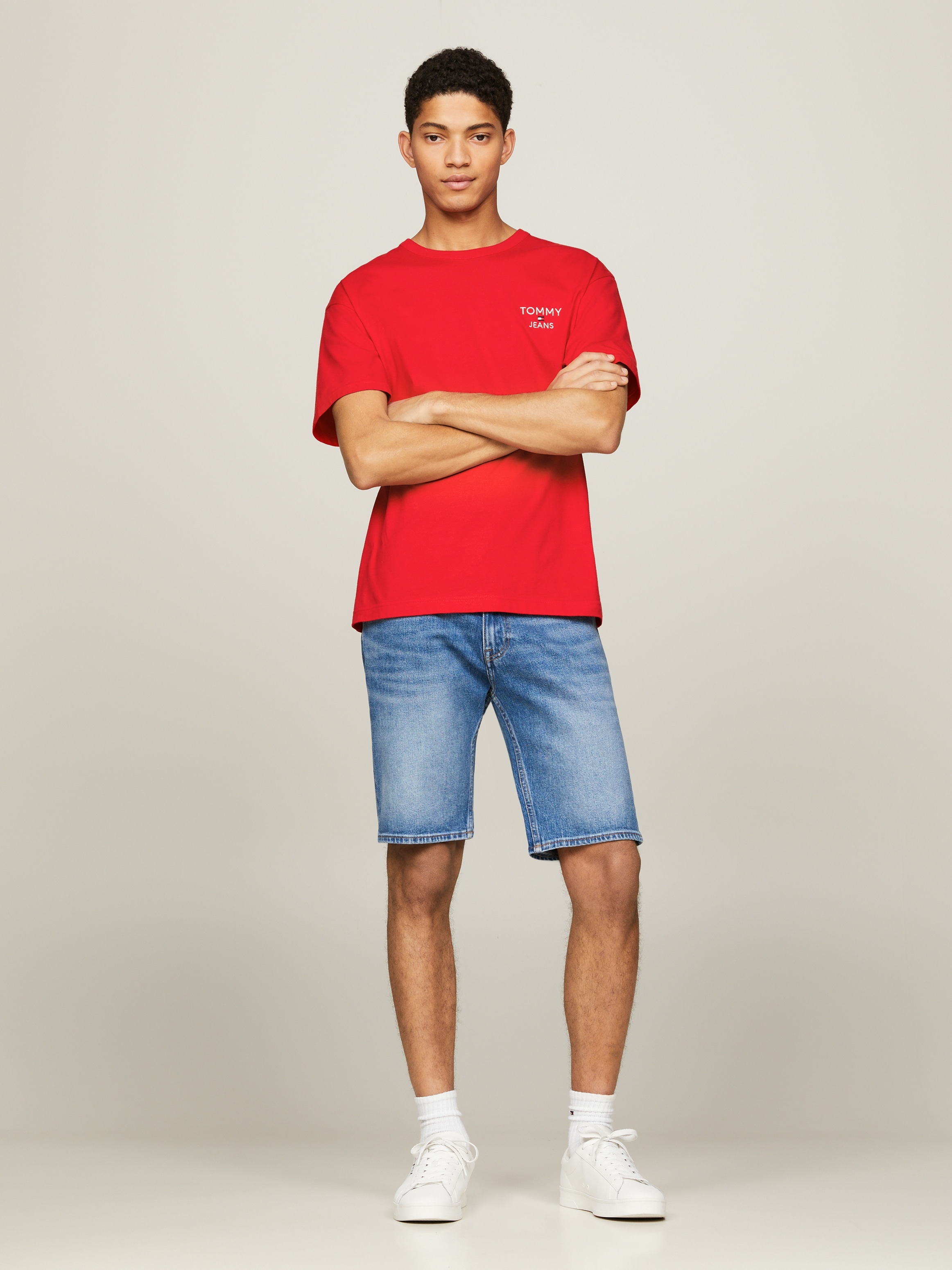 Tommy Jeans Jeansshorts »SCANTON SHORT«, mit Fade-Effekten