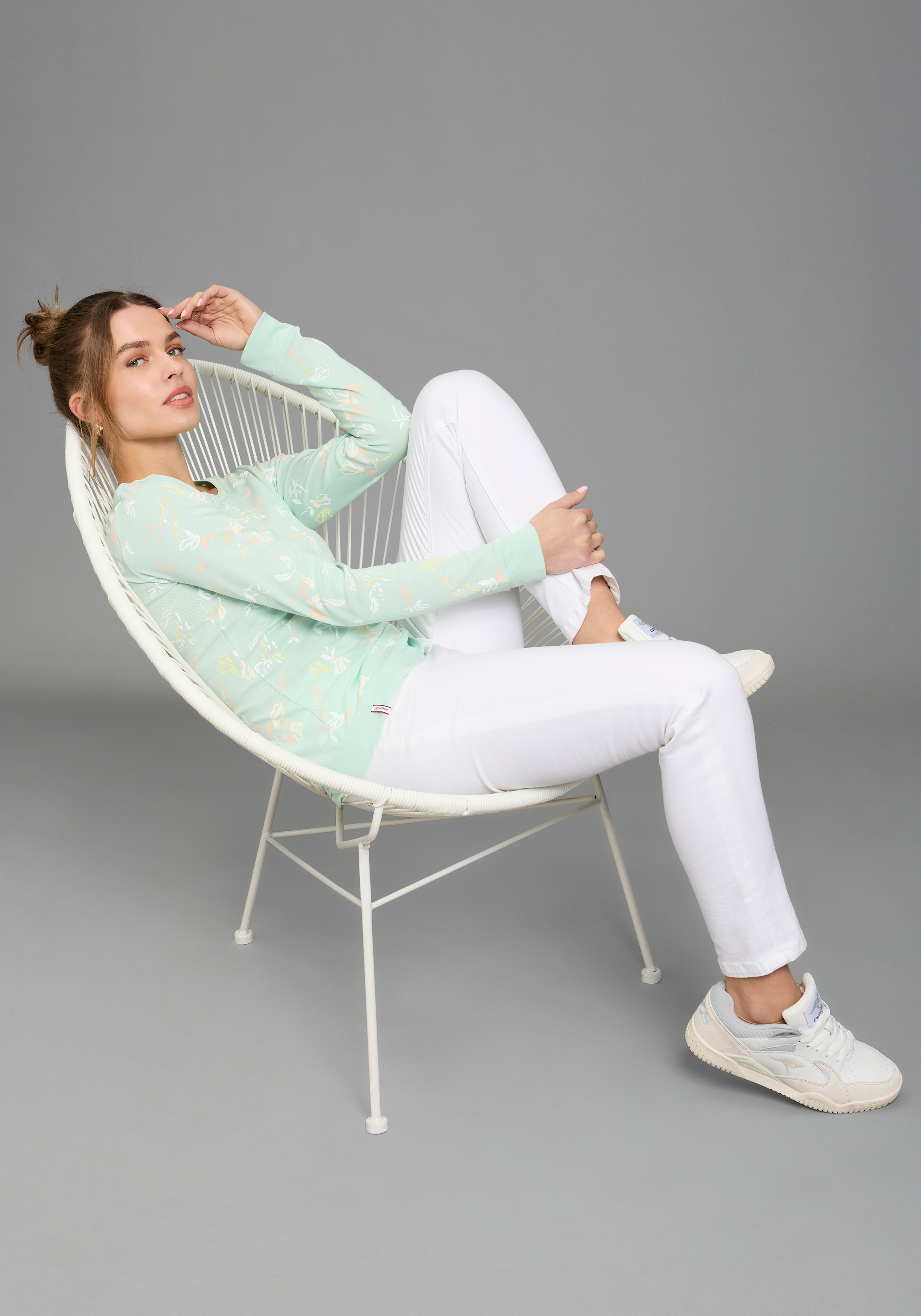 KangaROOS T-shirt à manches longues mit Allover-Print und Kontrastdetails