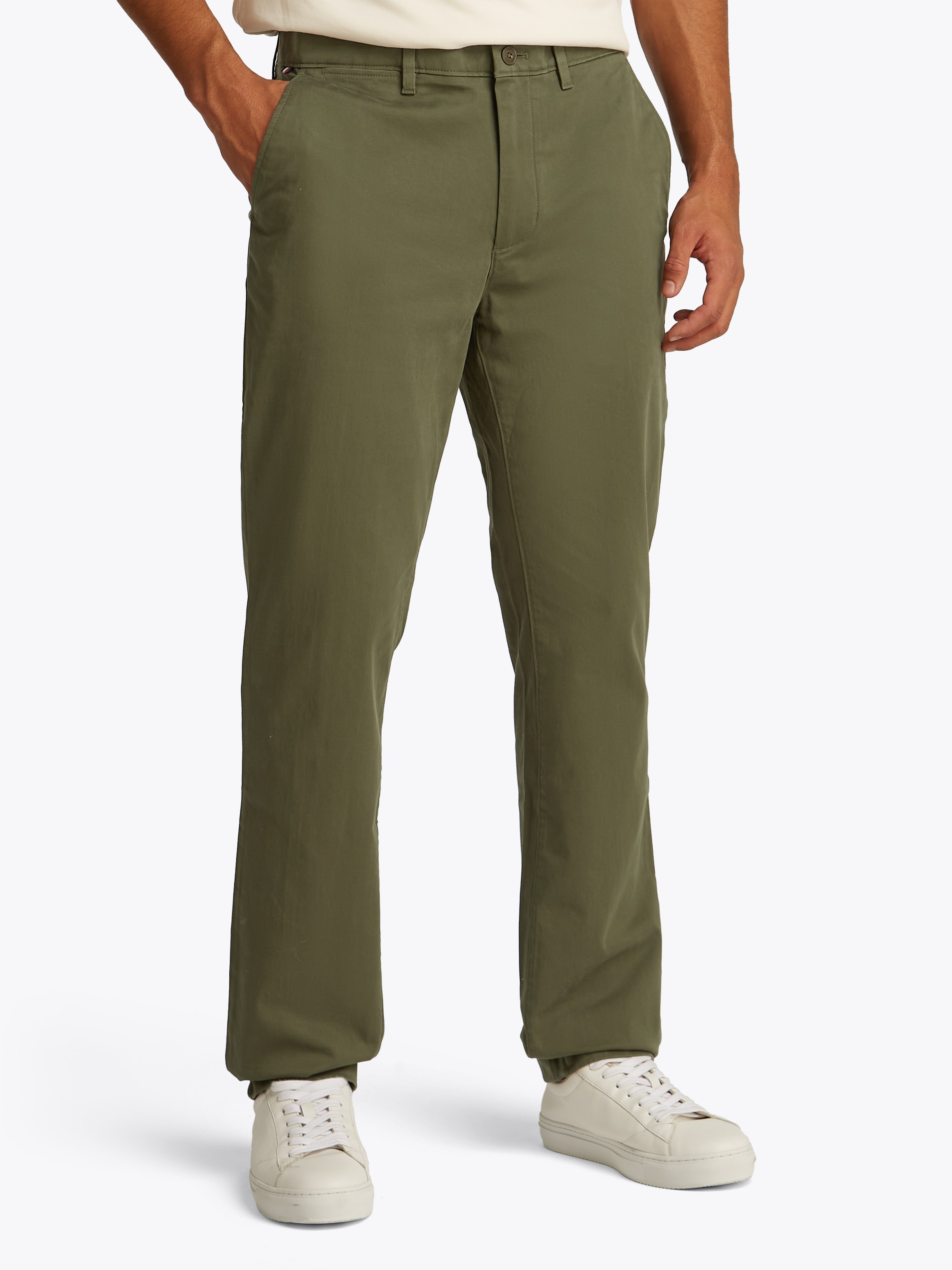 Image of Tommy Hilfiger Chinohose "DENTON CHINO SATIN" mit Gesässtaschen mit Knopf, Logostickerei