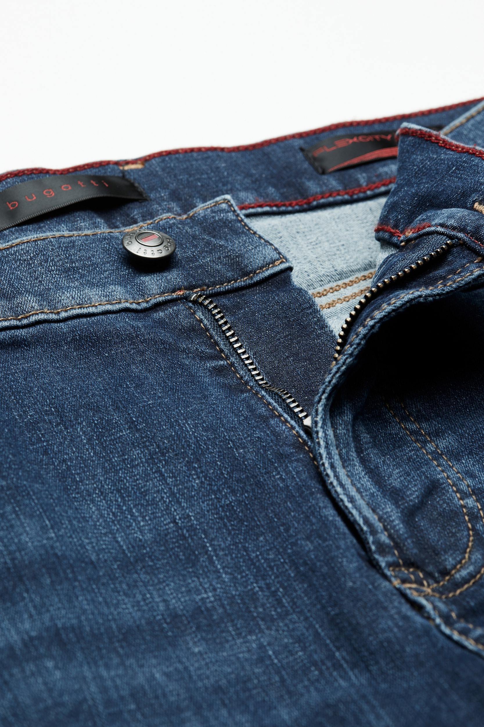 bugatti 5-Pocket-Jeans »Flexcity Denim«, mit hohem Tragekomfort
