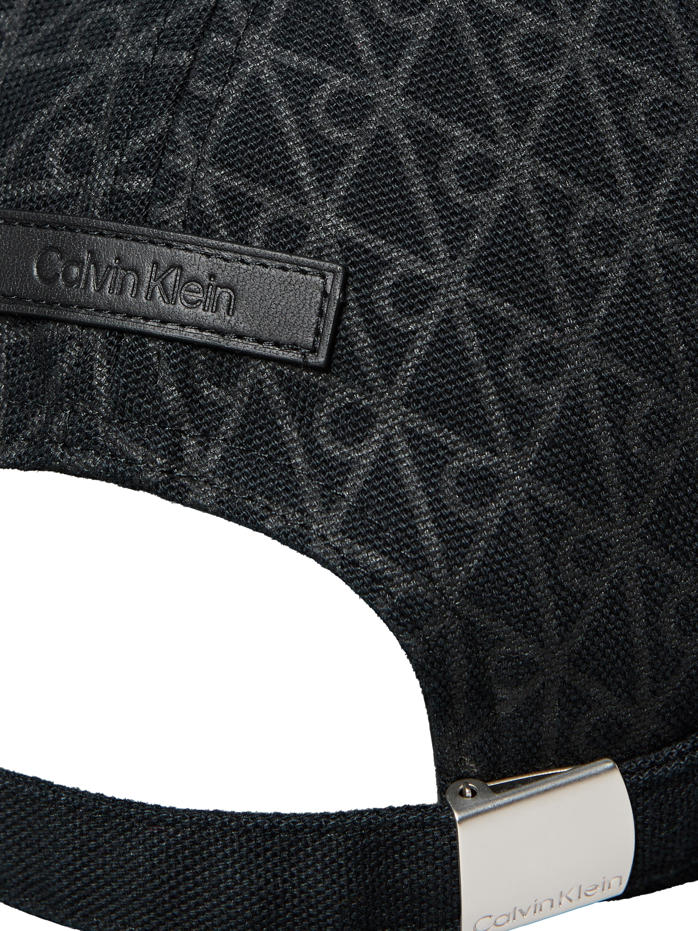 Calvin Klein Casquette de baseball »EMBLEM PRINT w LEATHER PATCH CAP« Coupe régulière et taille ajustable