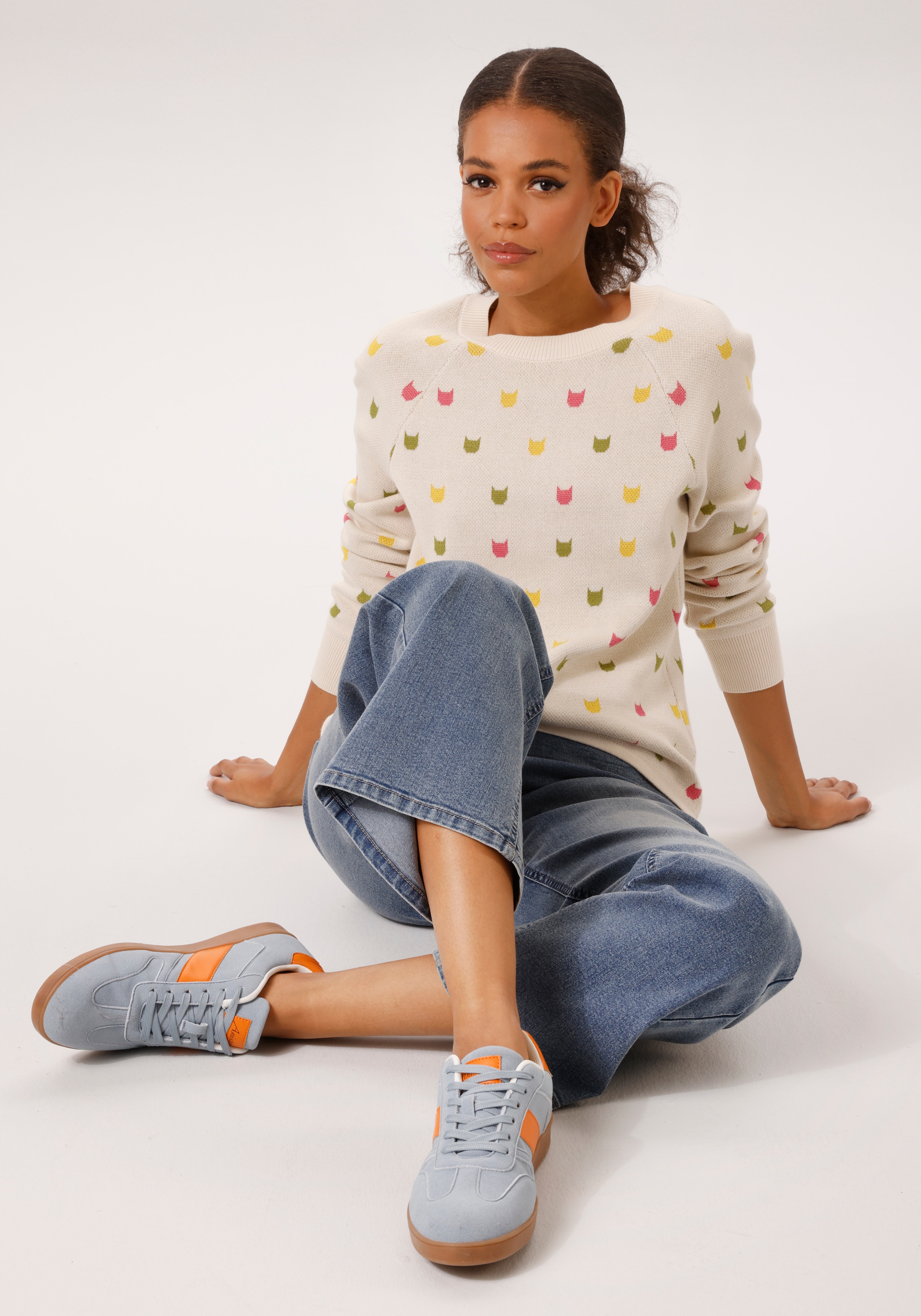 Aniston CASUAL Strickpullover mit eingestrickten grafischen Katzenköpfen - NEUE KOLLEKTION