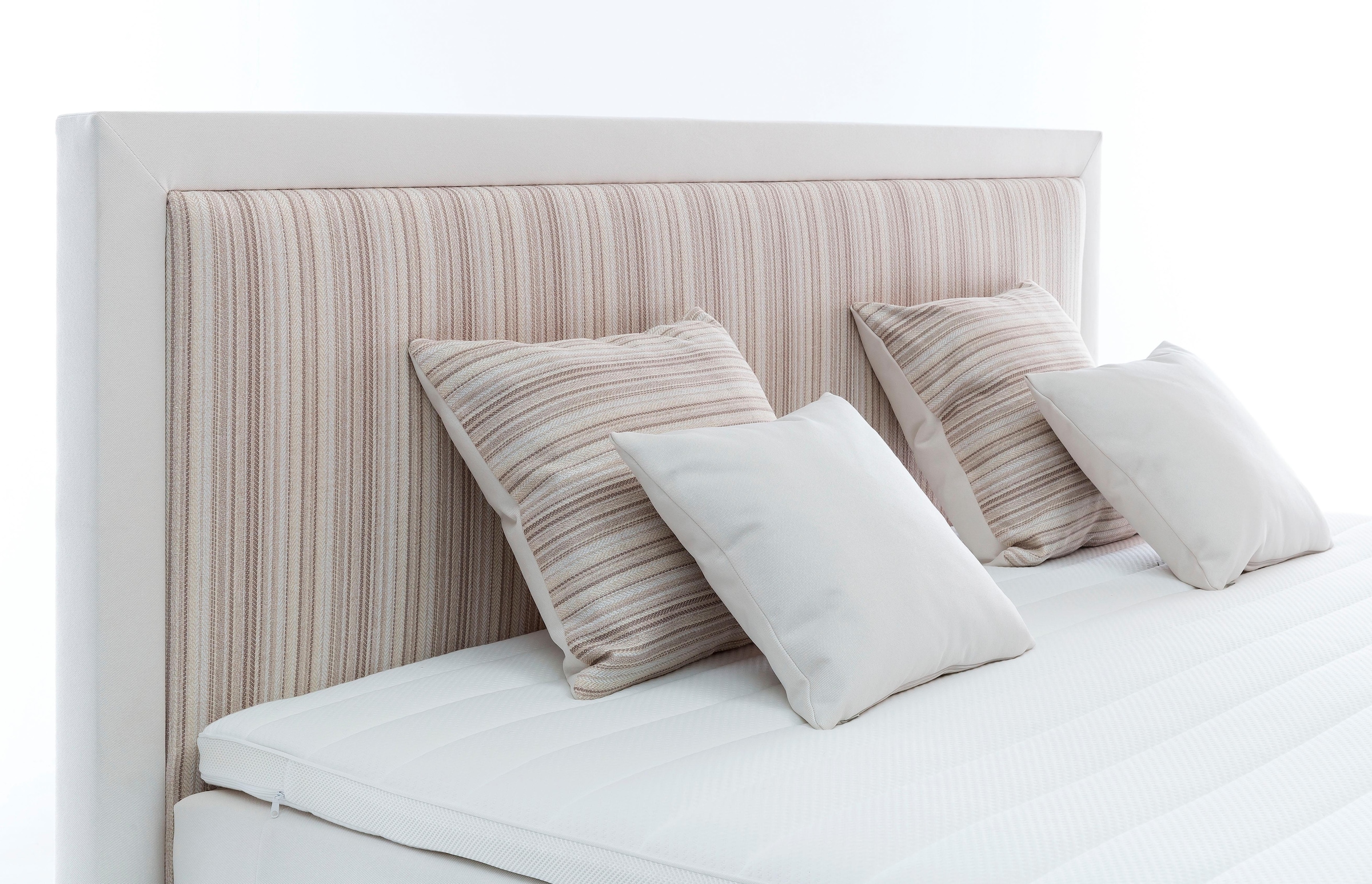 grüne betten Lit boxspring »Ella« mit Tonnentaschenfederkern-Matratze, Topper und Zierkissen, 100% vegan