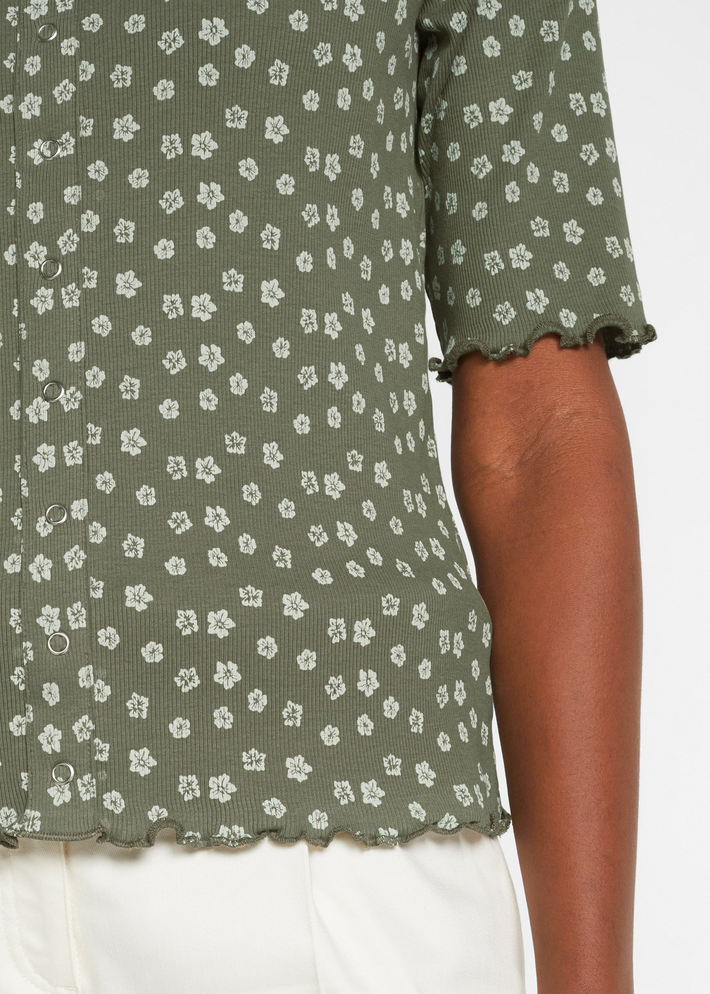 bonprix T-Shirt »Ripp-Shirt mit Blumendruck, Halbarm« bequeme Passform, Halbarm-Design, mit Blumendruck, aus Baumwolle