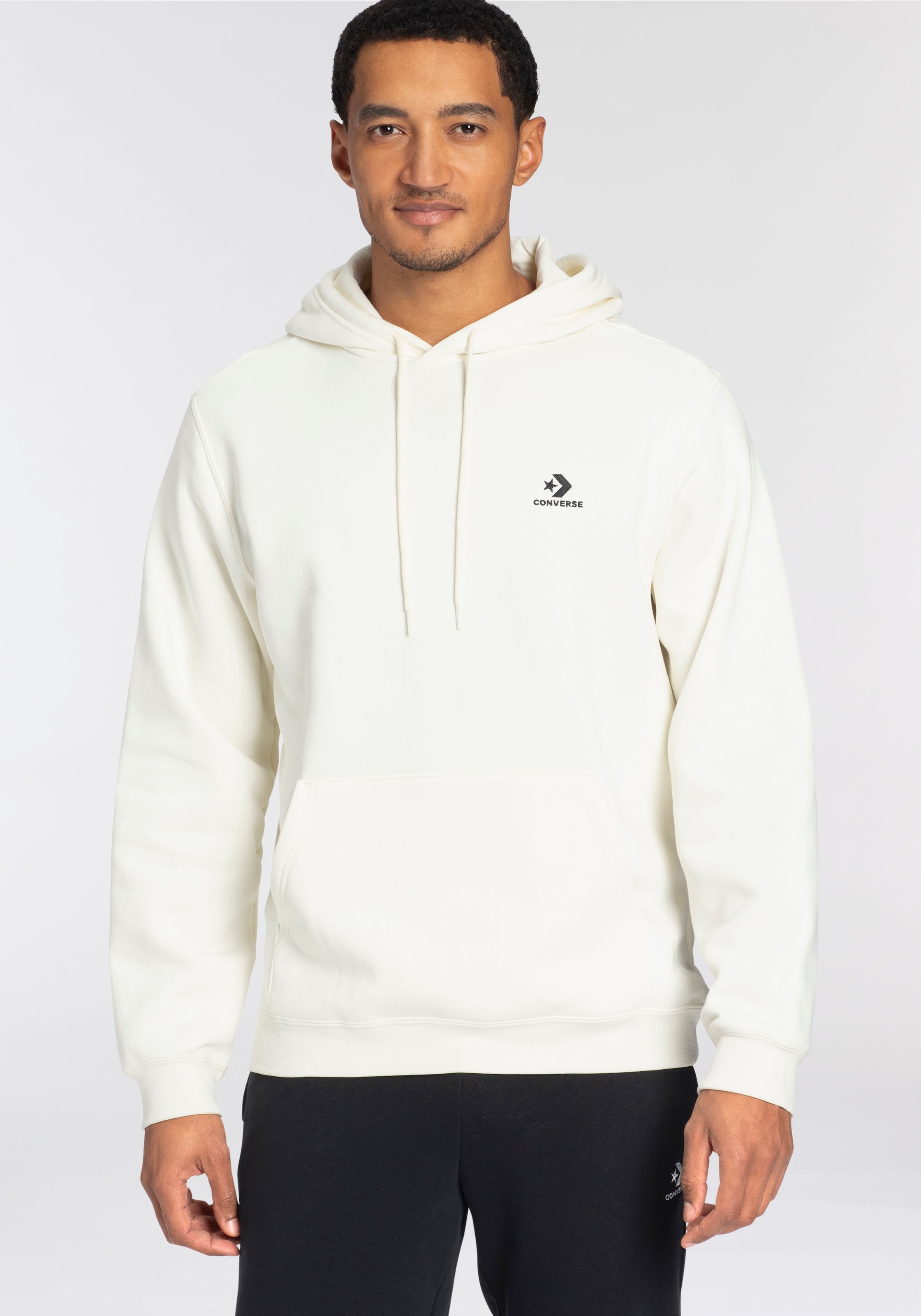 Converse Kapuzensweatshirt »EMBROIDERED STAR CHEVRON BRUSHED BACK FLEECE HOODIE«, (1 tlg.), Unisex