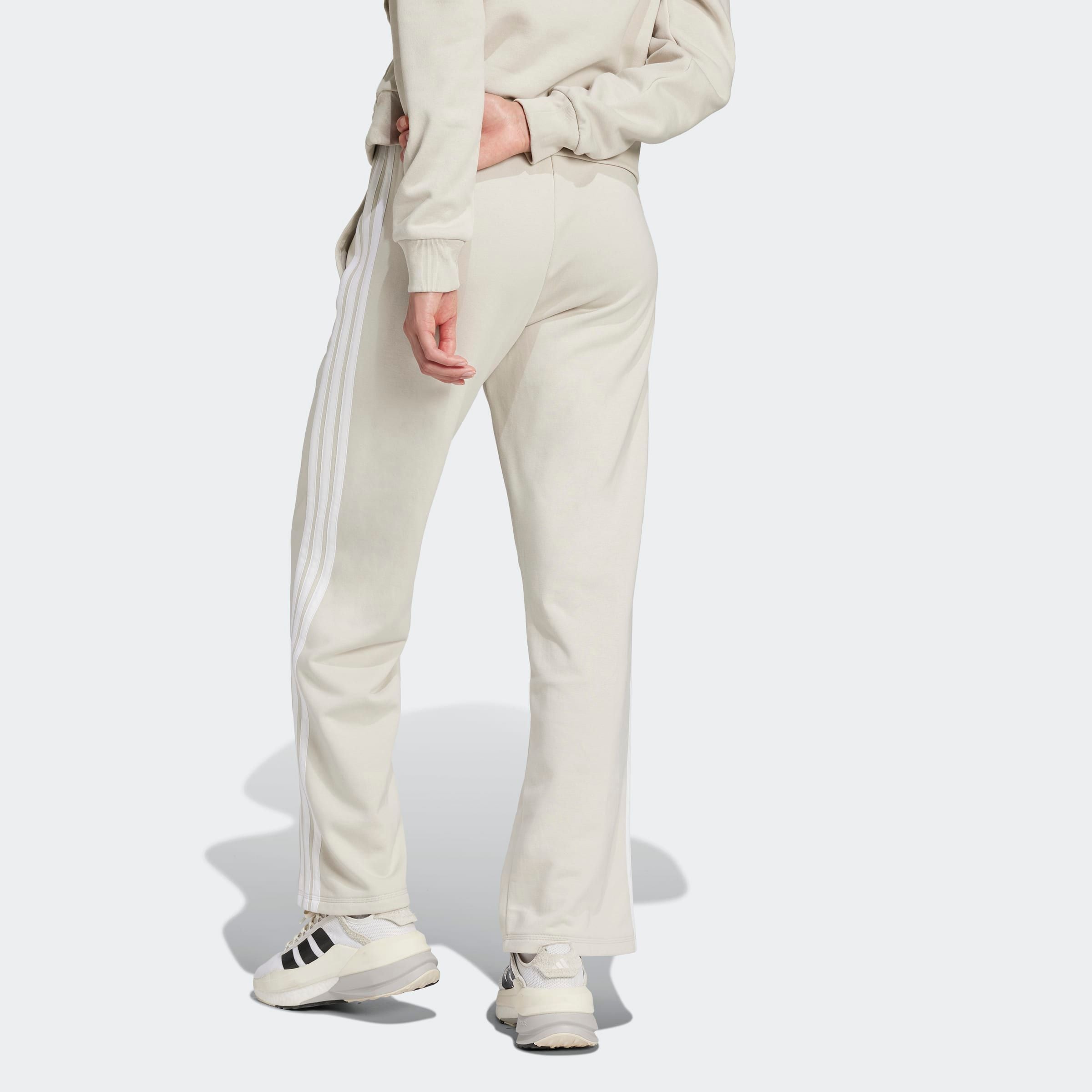 adidas Sportswear Sporthose »W 3S FT OH PT«  Reguläre Passform, aus weichem French Terry