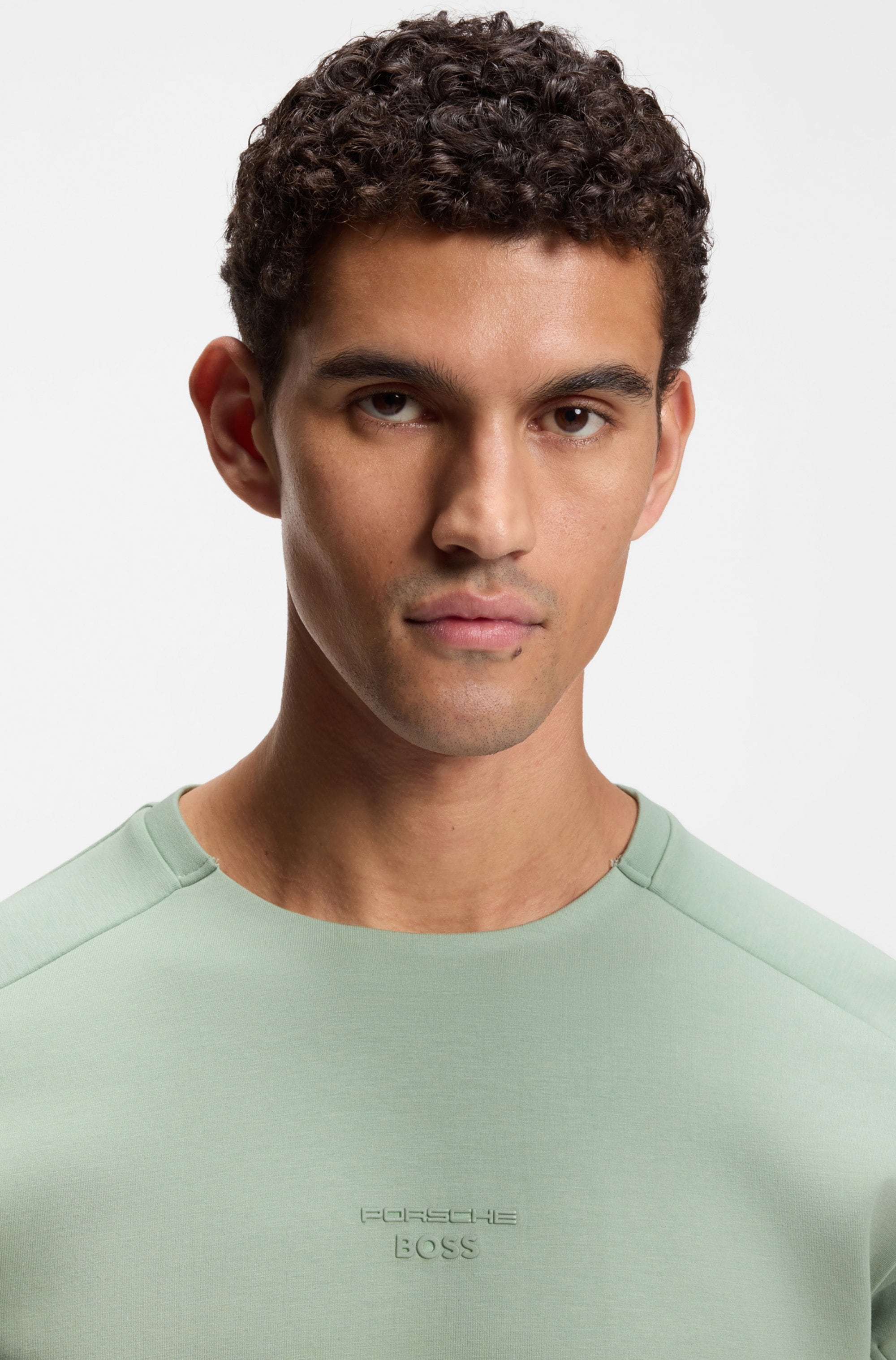 BOSS GREEN Sweatshirt »Porsche Spirit 70 Capsule Collection«, Premium Herrenmode Innovative Geruchskontroll-Technologie HEIQ MINT
