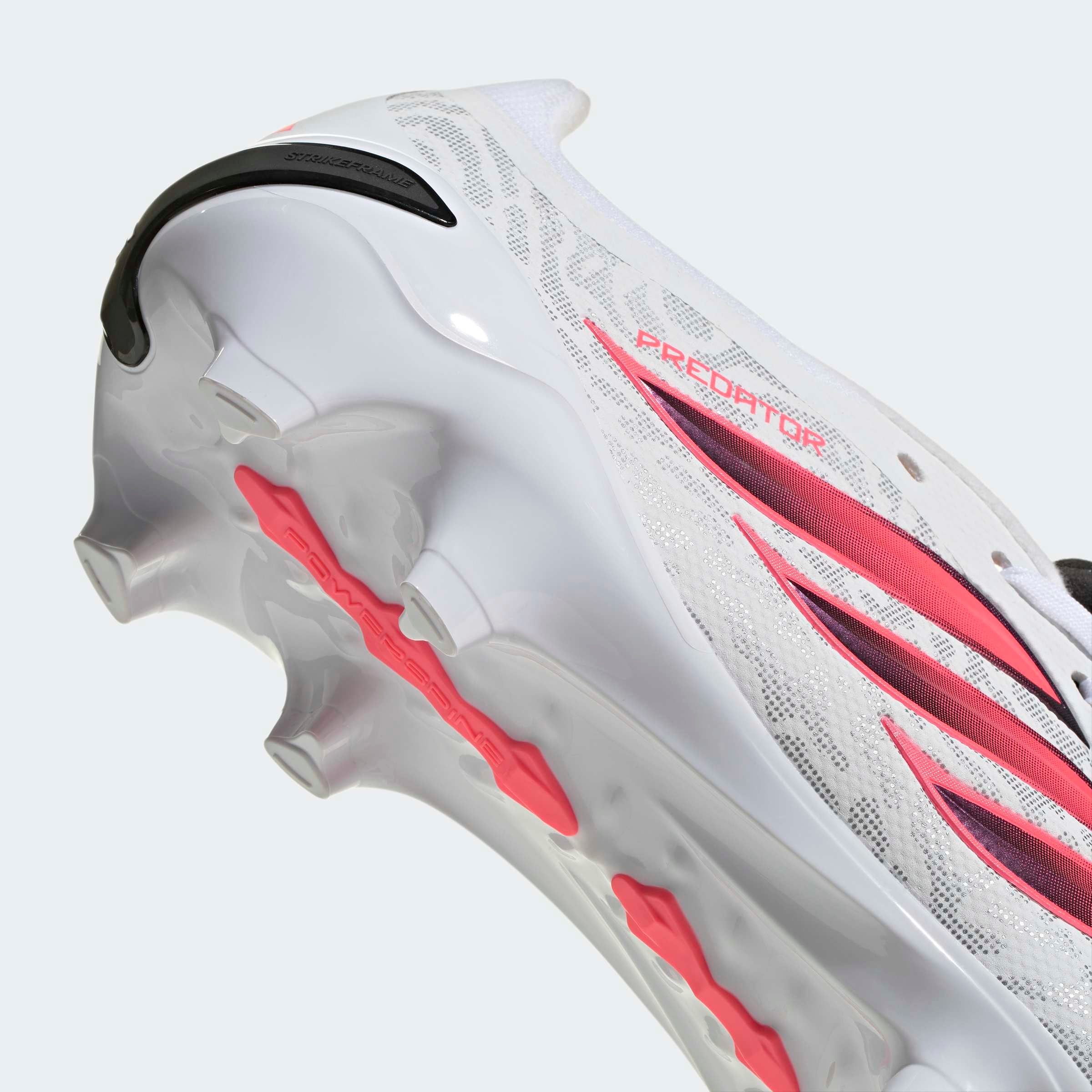 adidas Performance Fussballschuh »PREDATOR LEAGUE , FESTE BÖDEN, UMSCHLAGBARE ZUNGE«  für Rasen und feste Böden, gespielt bei der Weltmeisterschaft 2026