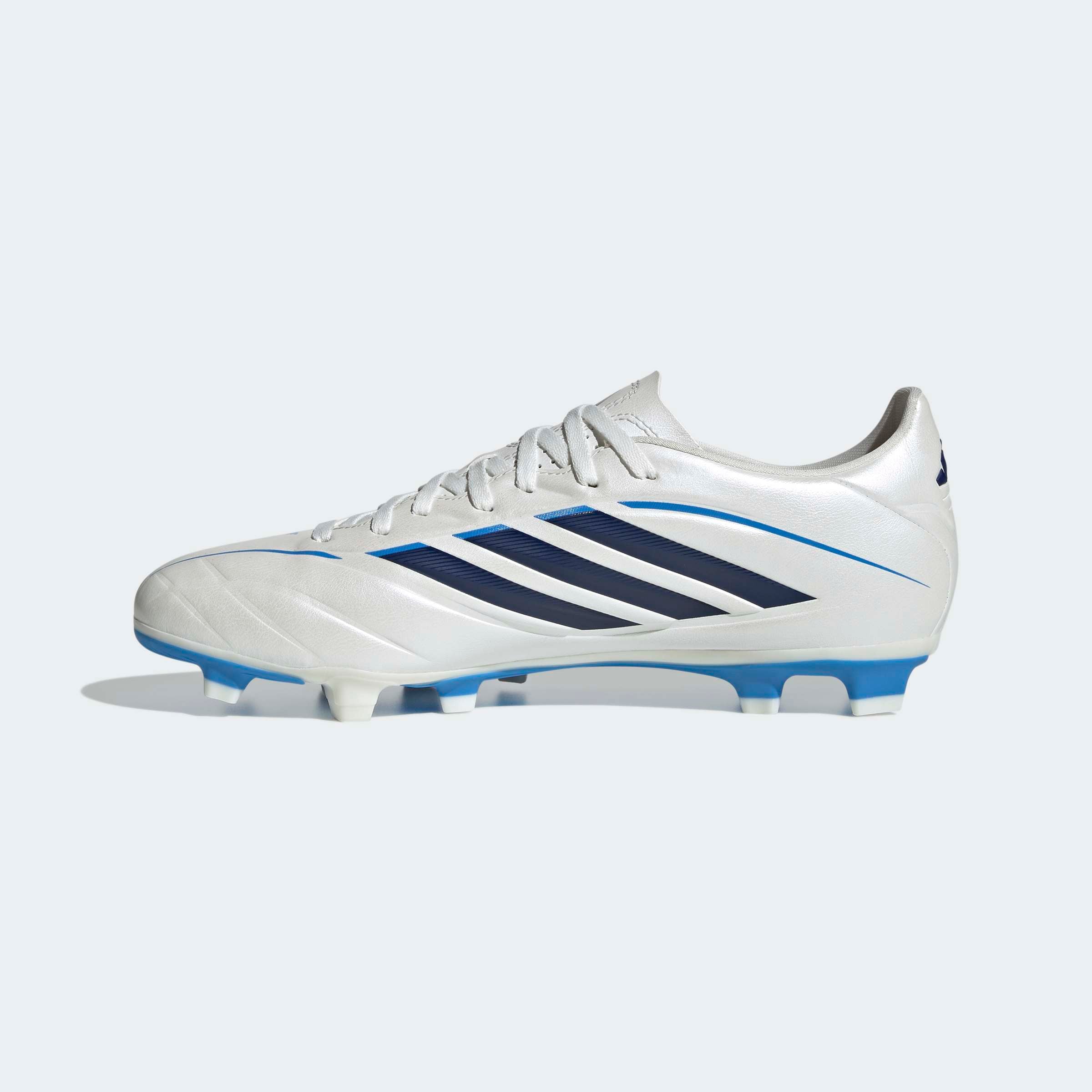adidas Performance Chaussure de football »COPA PURE IV CLUB , FESTE / GEMISCHTE BÖDEN«  adapté à de nombreux types de sols