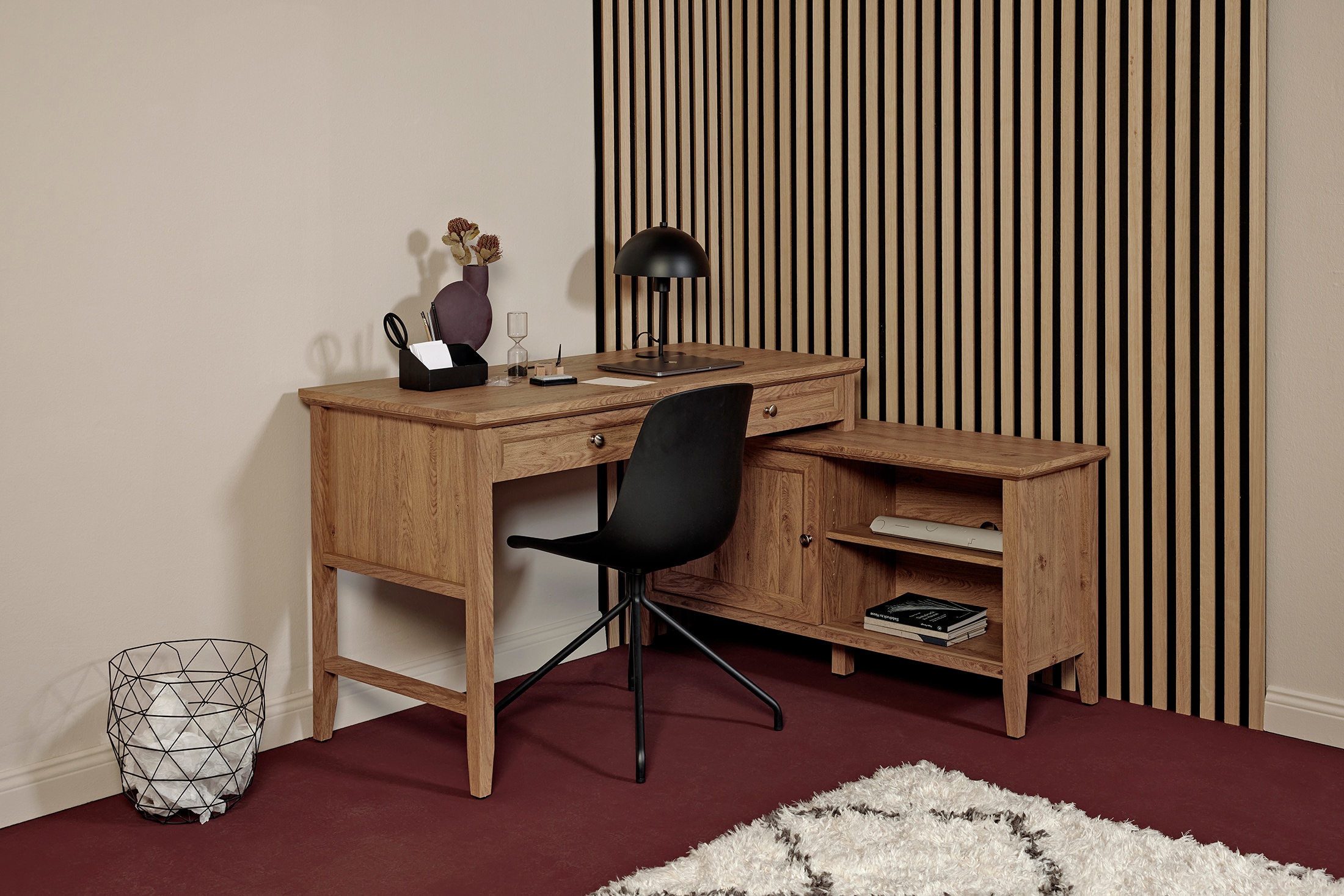 Jahnke Bureau d'angle »CLASSIC C 145 E« montage réversible, avec porte coulissante, dimensions 144,9 x 120 cm