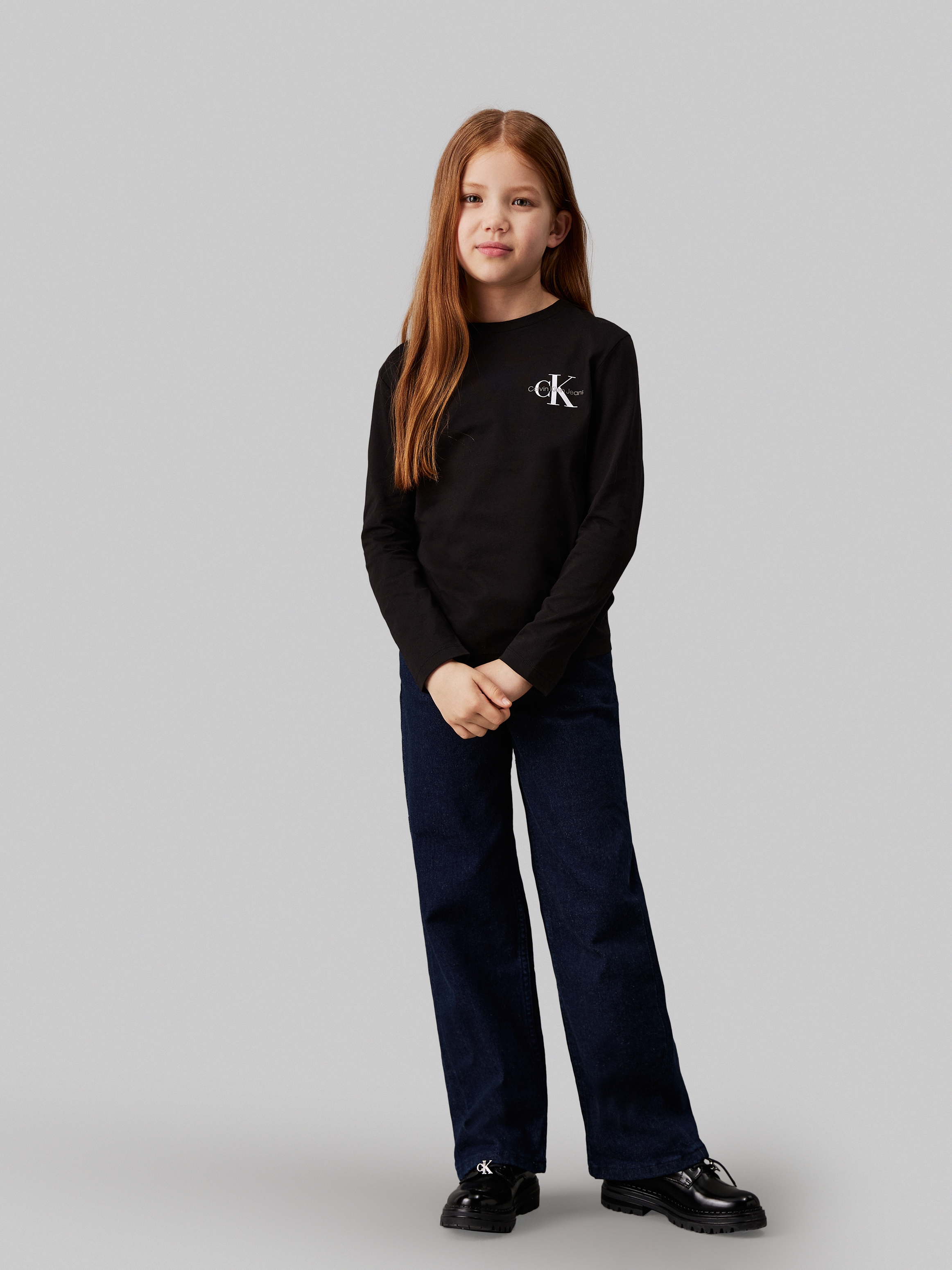 Calvin Klein Jeans Langarmshirt »Chest Monologo Ls T-Shirt«, für Kinder bis 16 Jahre und mit Logoschriftzug