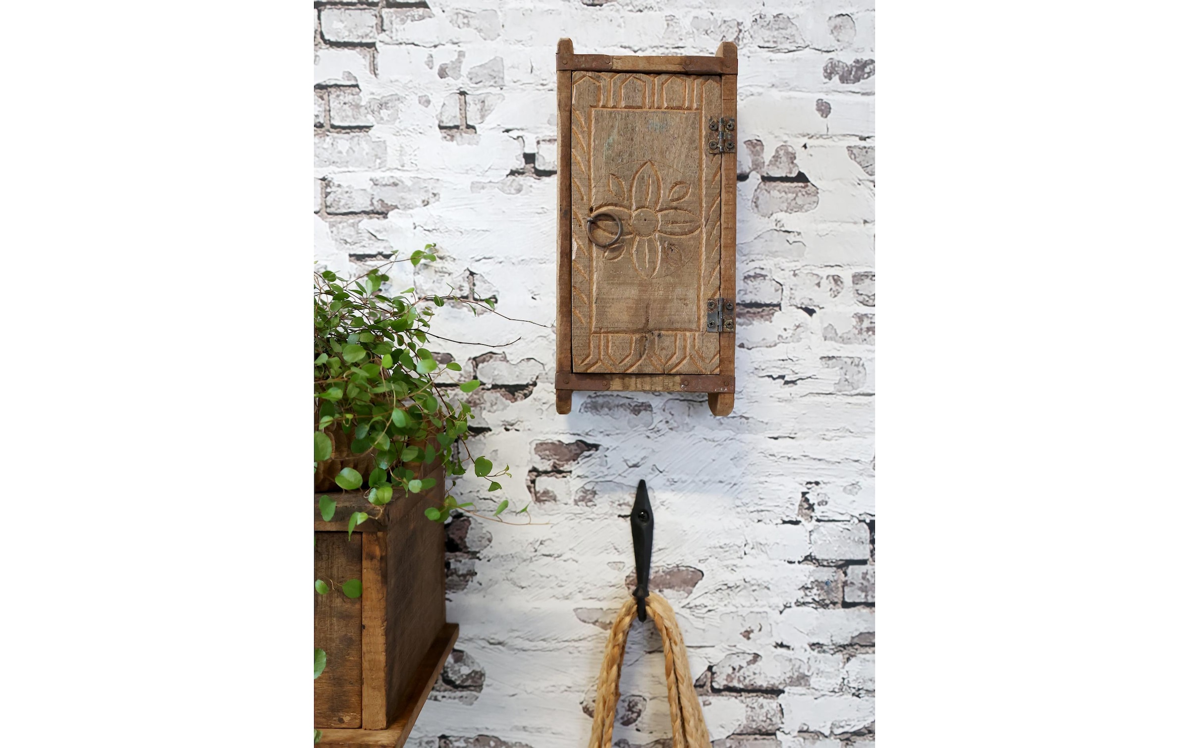 Mehrzweckschrank »Chic Antique Grimaud aus Backsteinform Nature«