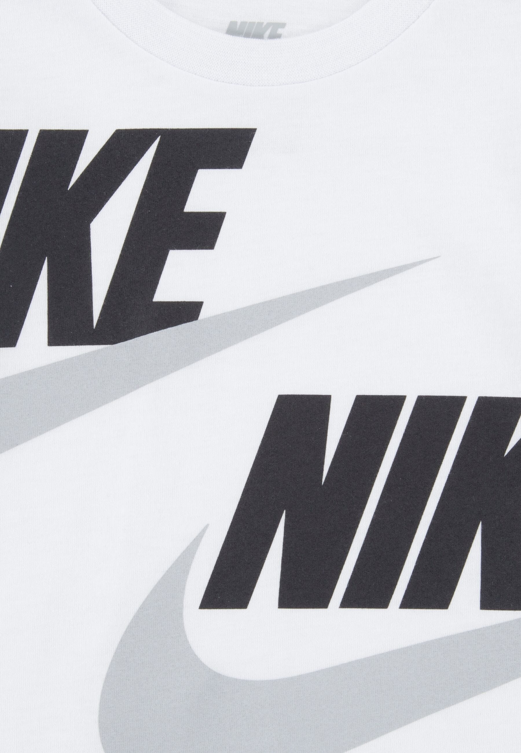 Nike Sportswear T-Shirt & Shorts »NKB B NSW HBR CARGO SHORT SET«, für Kinder